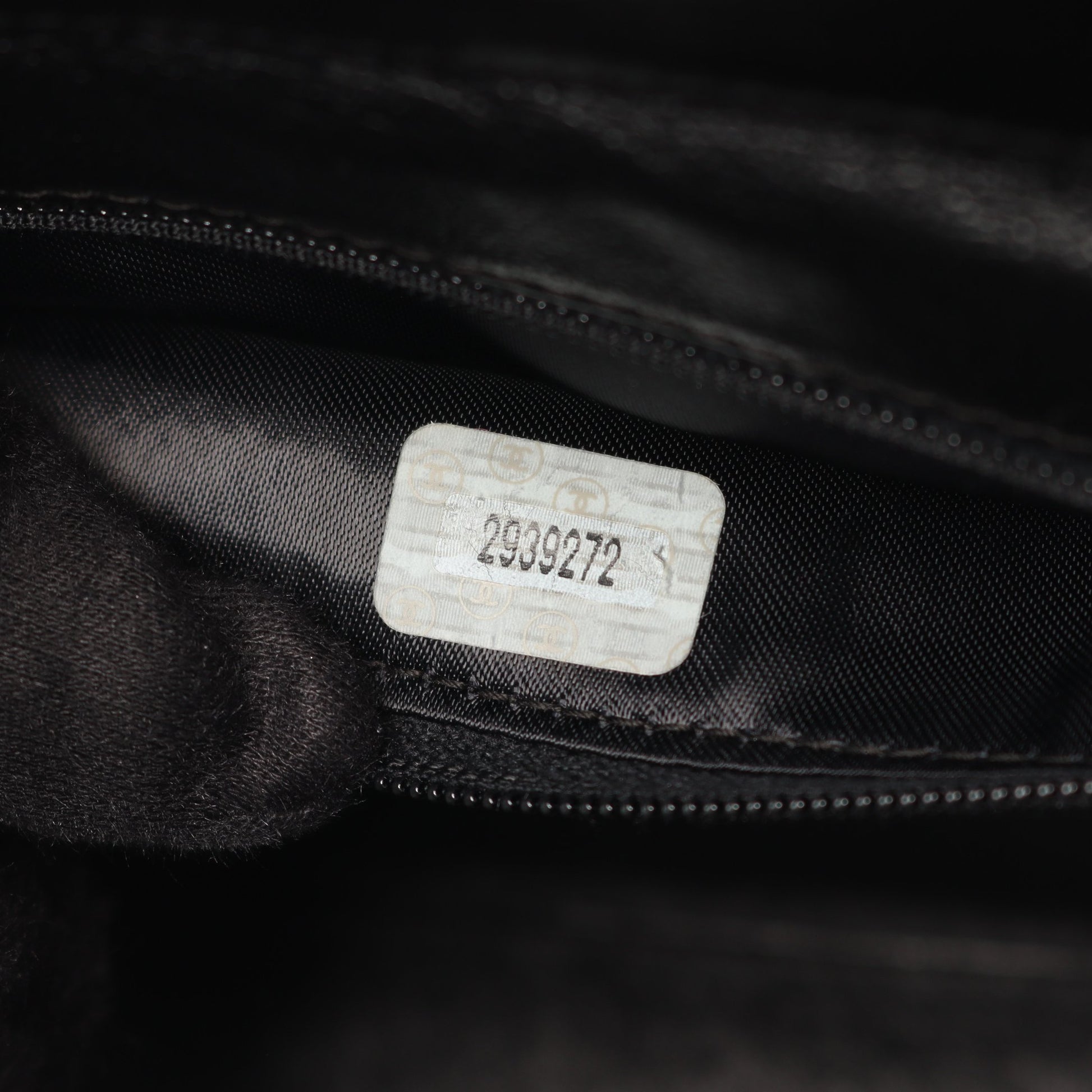 マトラッセ ショルダーバッグ ラムスキン ブラック ゴールド金具 シャネル バッグ CHANEL