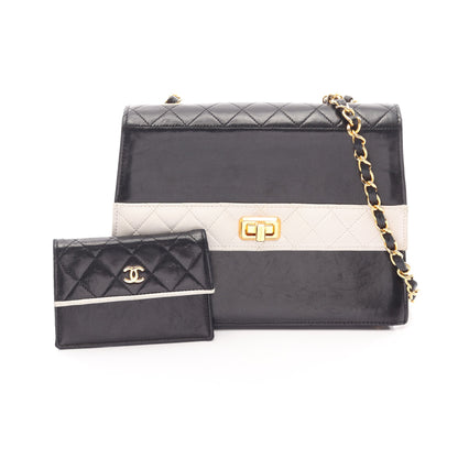 マトラッセ チェーンショルダーバッグ ラムスキン ブラック ホワイト ゴールド金具 シャネル バッグ CHANEL