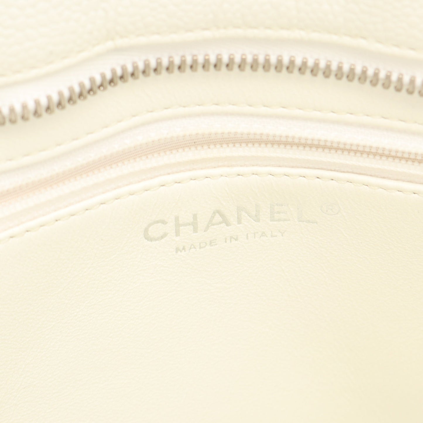 復刻トート ハンドバッグ トートバッグ キャビアスキン ホワイト シルバー金具 シャネル バッグ CHANEL