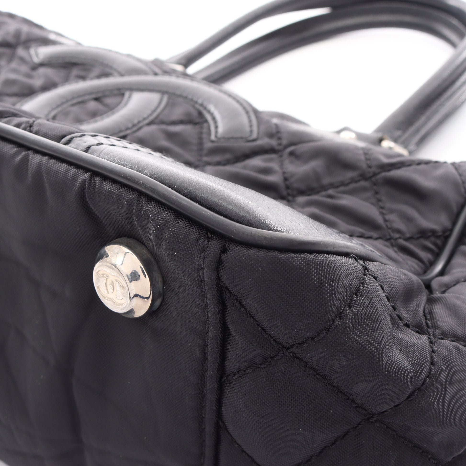 パリニューヨークライン ハンドバッグ トートバッグ ナイロン レザー ブラック シルバー金具 シャネル バッグ CHANEL