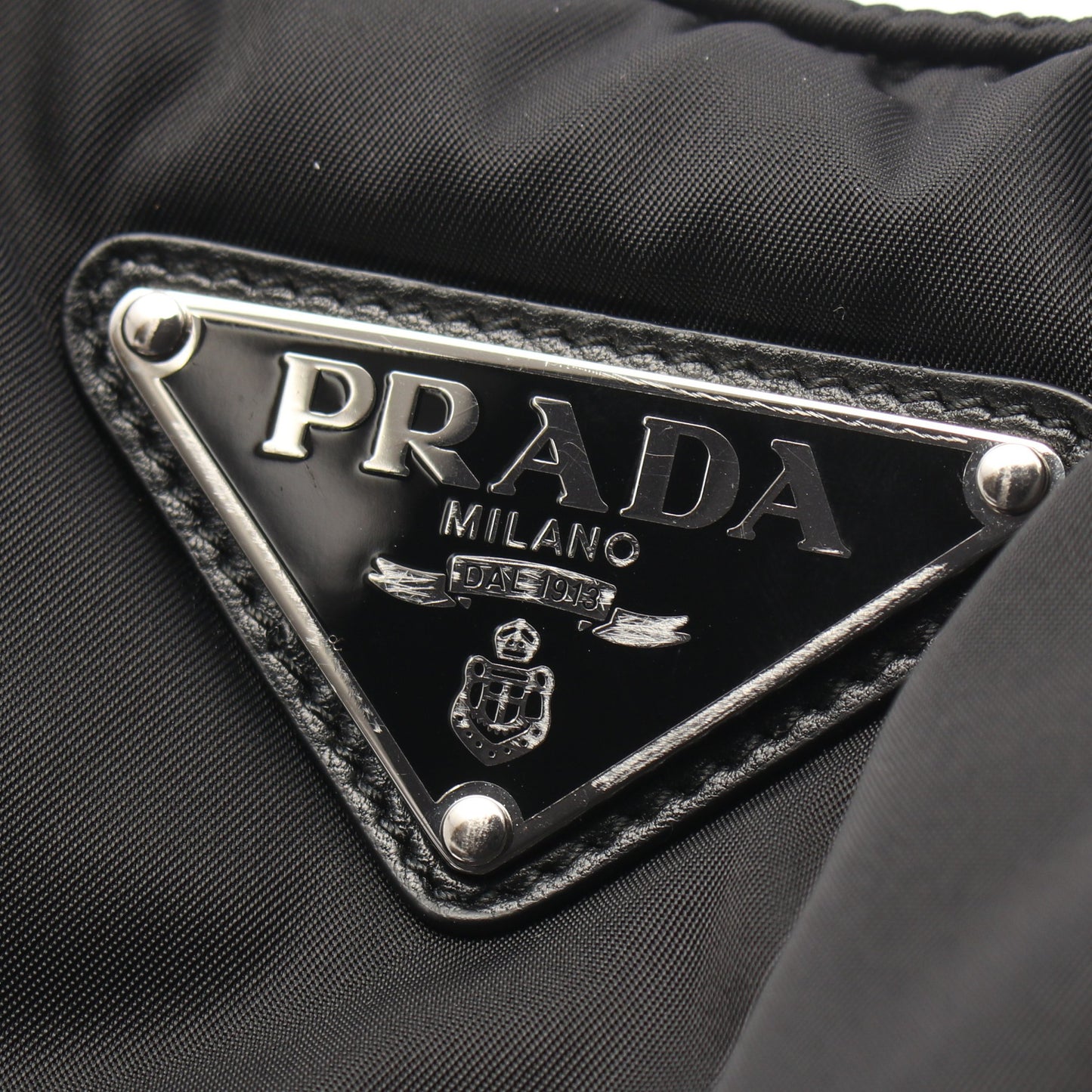 Re-Nylon パデット スモール ハンドバッグ ナイロン ブラック プラダ バッグ PRADA