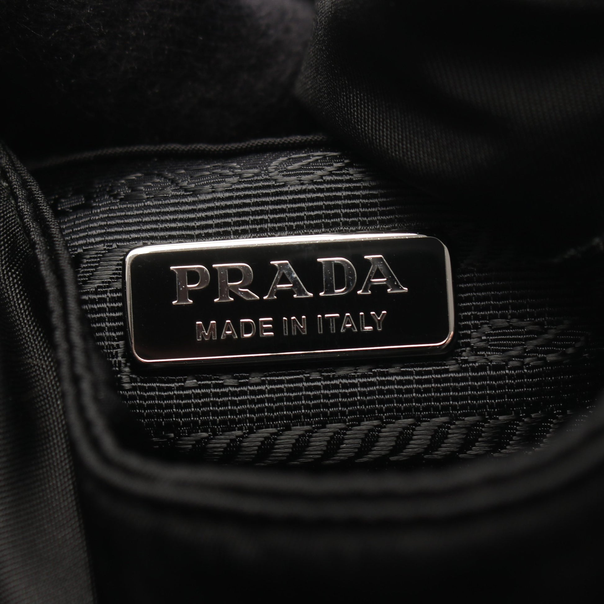 Re-Nylon パデット スモール ハンドバッグ ナイロン ブラック プラダ バッグ PRADA