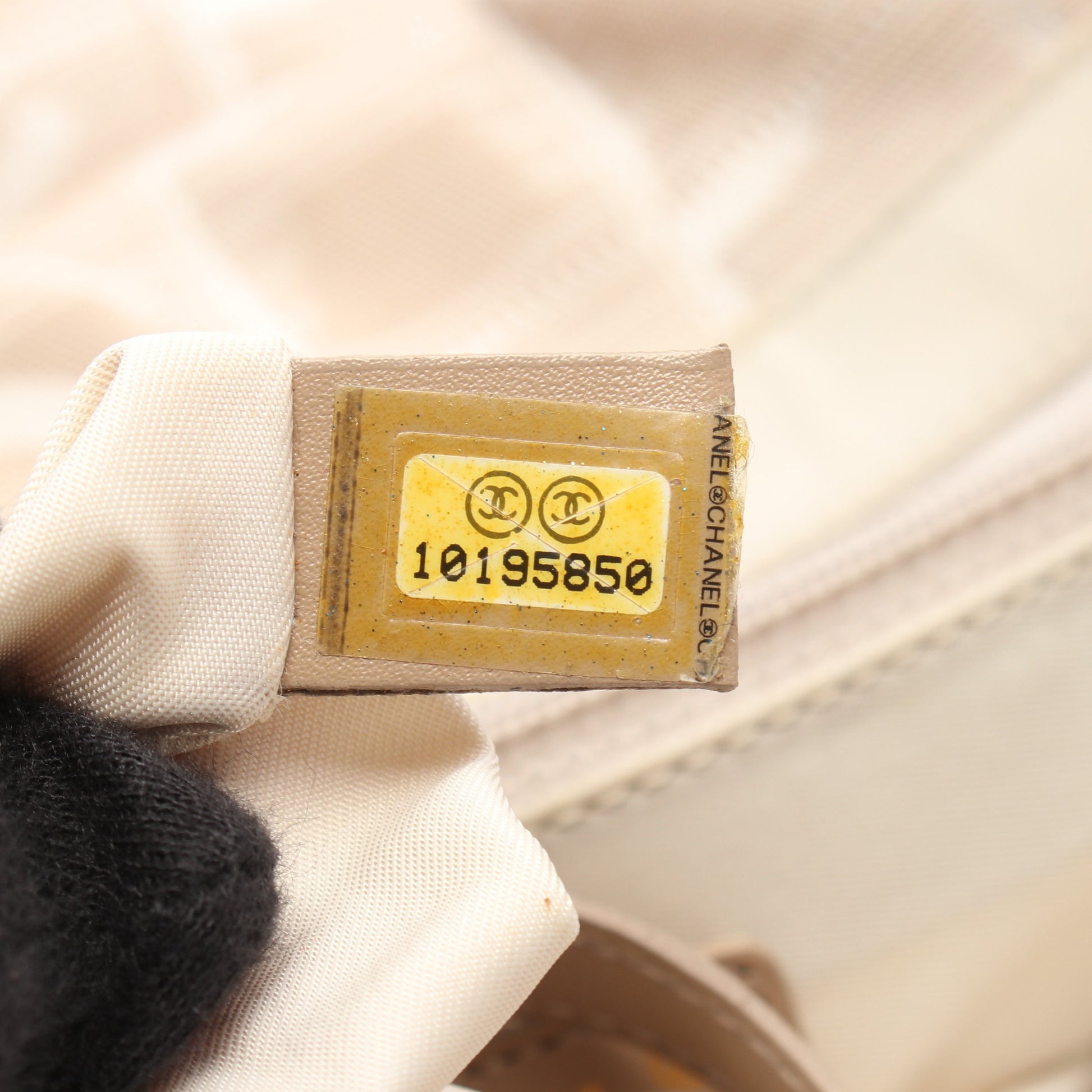 ニュートラベルラインMM ハンドバッグ トートバッグ ナイロンキャンバス レザー ベージュ ゴールド金具 シャネル バッグ CHANEL