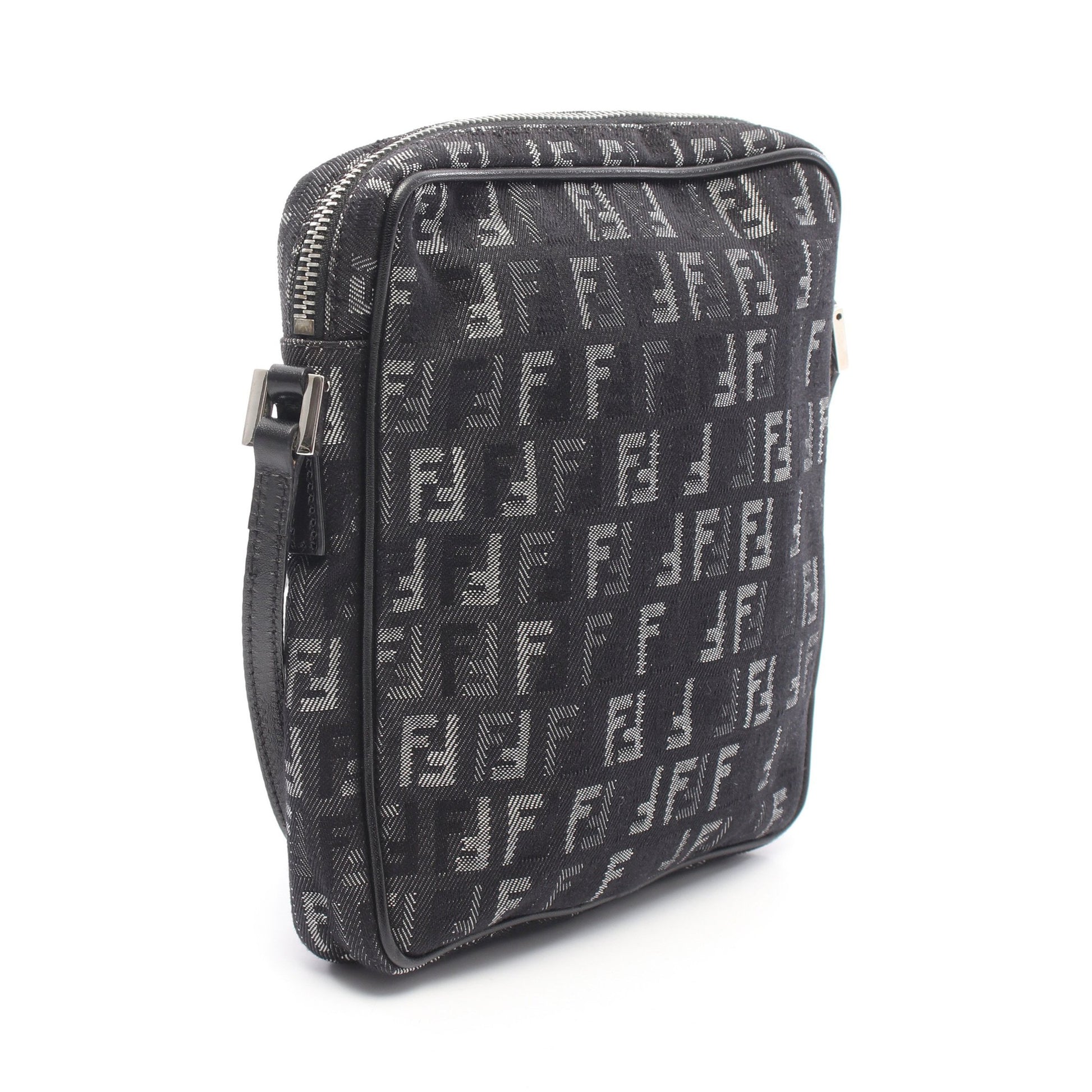 ズッキーノ ショルダーバッグ キャンバス レザー ブラック グレー フェンディ バッグ FENDI
