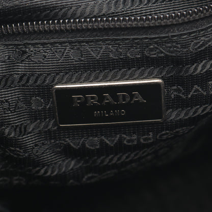 トライアングルロゴ ショルダーバッグ ナイロン サフィアーノレザー ブラック プラダ バッグ PRADA