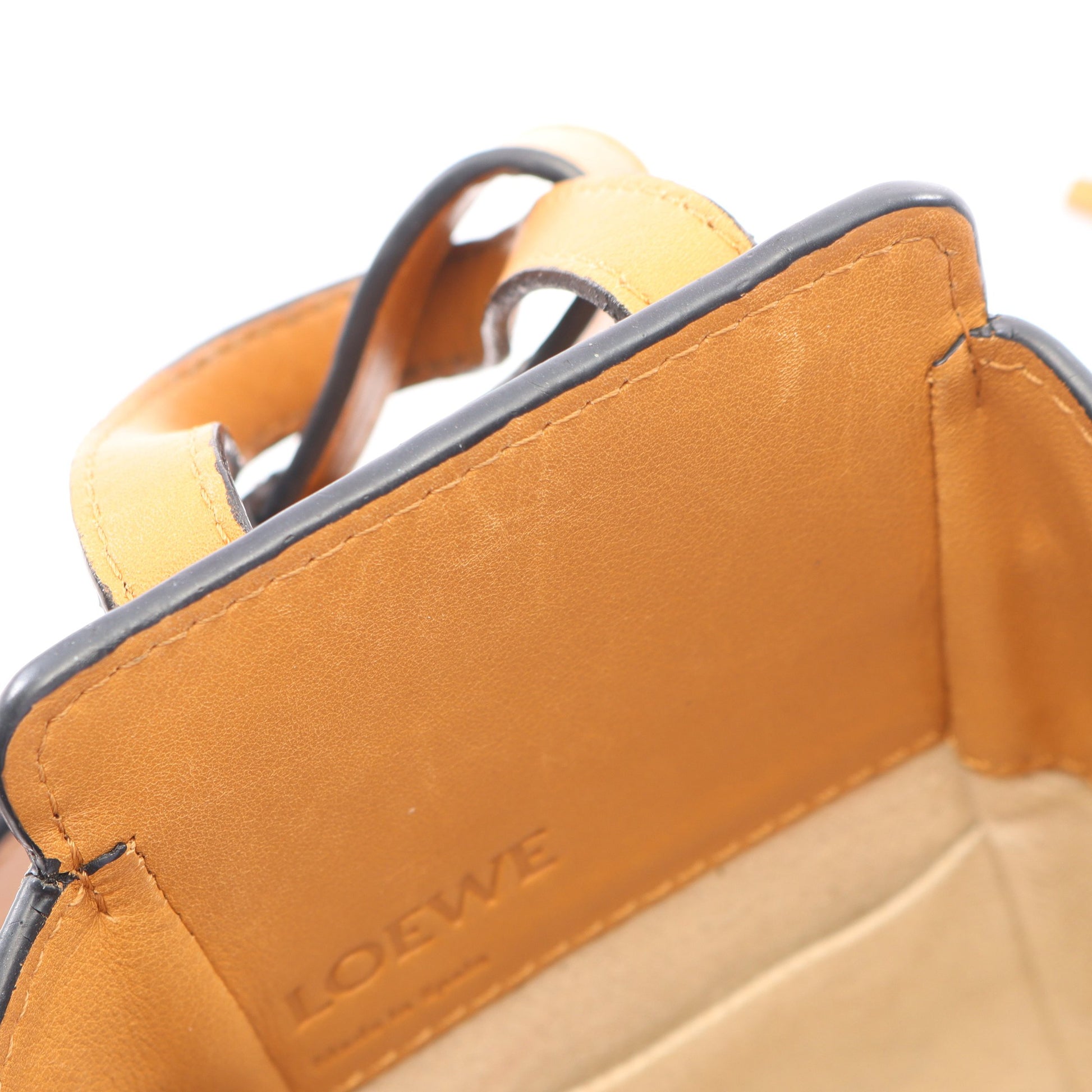 ハンモック ドローストリングバッグ ミニ 2WAY ハンドバッグ レザー ライトブラウン ロエベ バッグ LOEWE