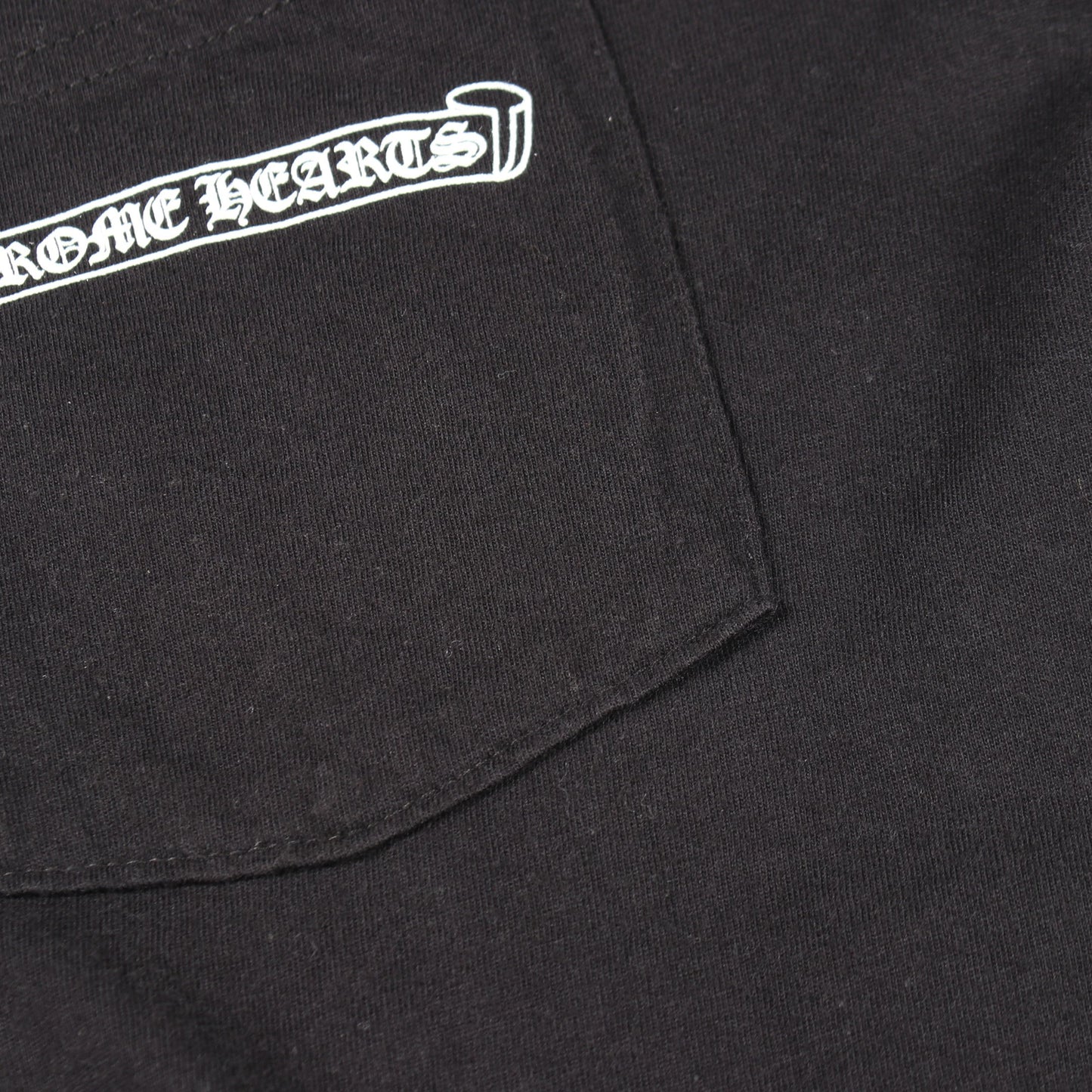 スクロールラベル バックプリント ポケット付き 半袖Tシャツ コットン ブラック クロムハーツ
