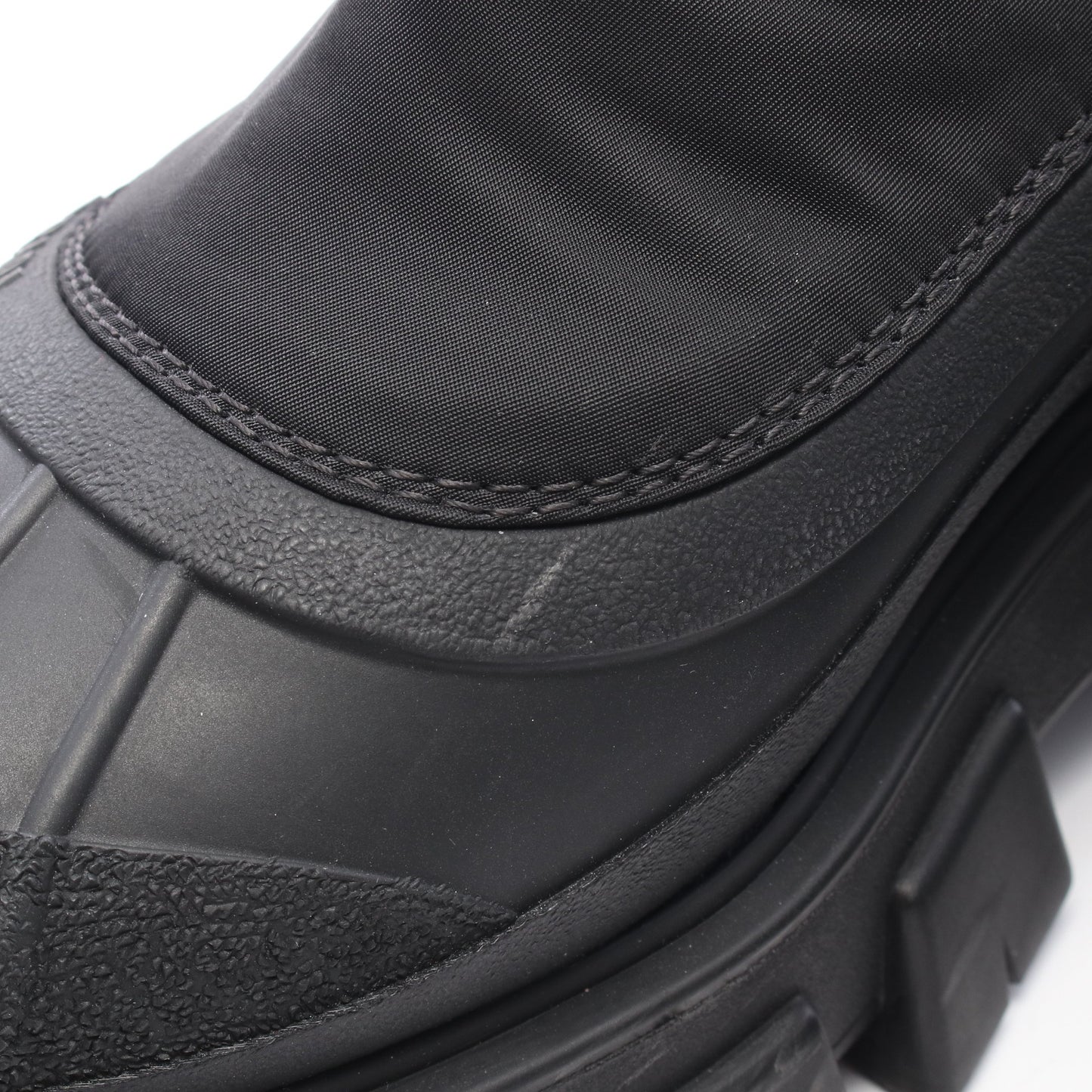 Re-Nylon モノリス ギャバジン ブーツ ナイロン ラバー ブラック プラダ