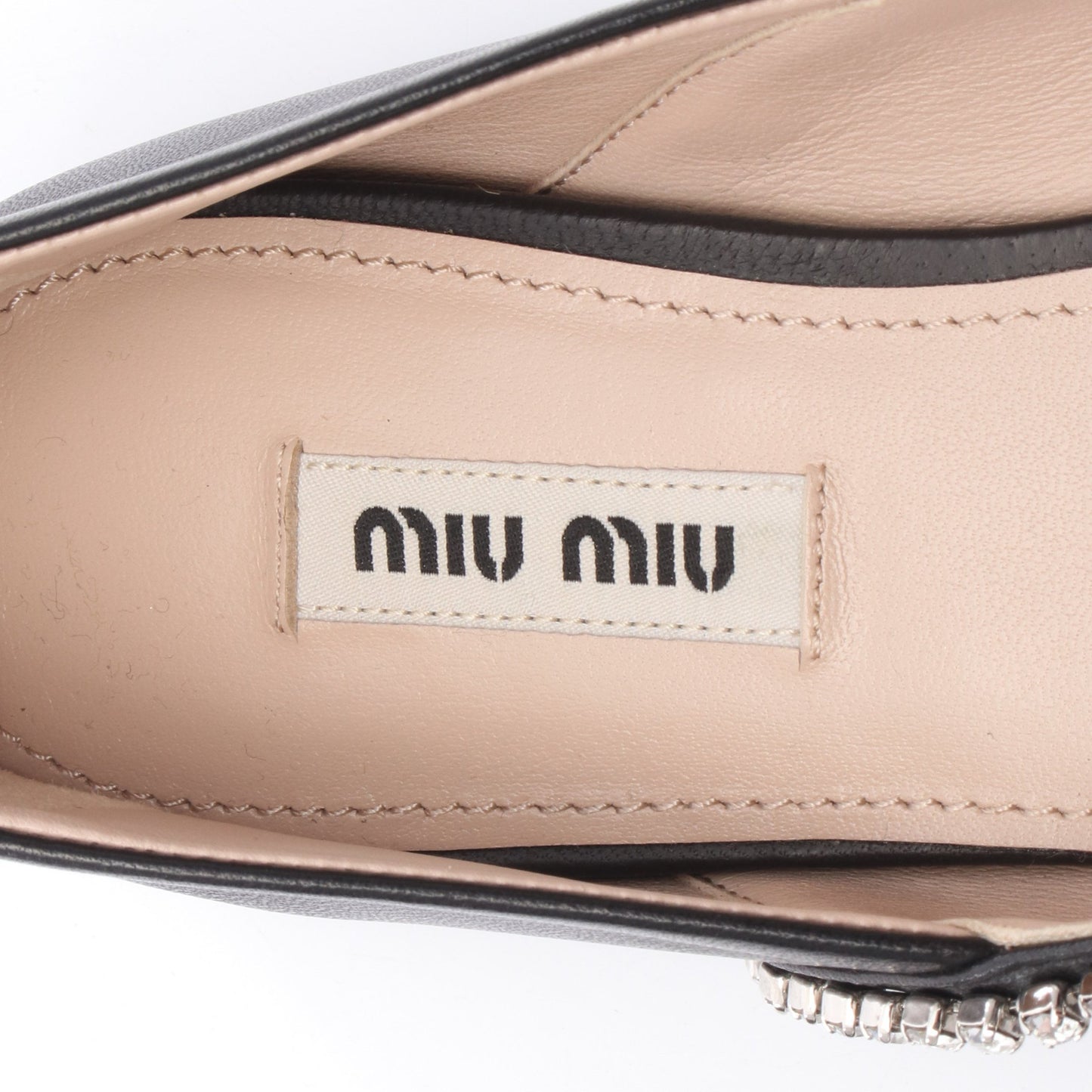 ラインストーン ポインテッドトゥ フラットシューズ レザー ブラック ミュウミュウ シューズ miu miu