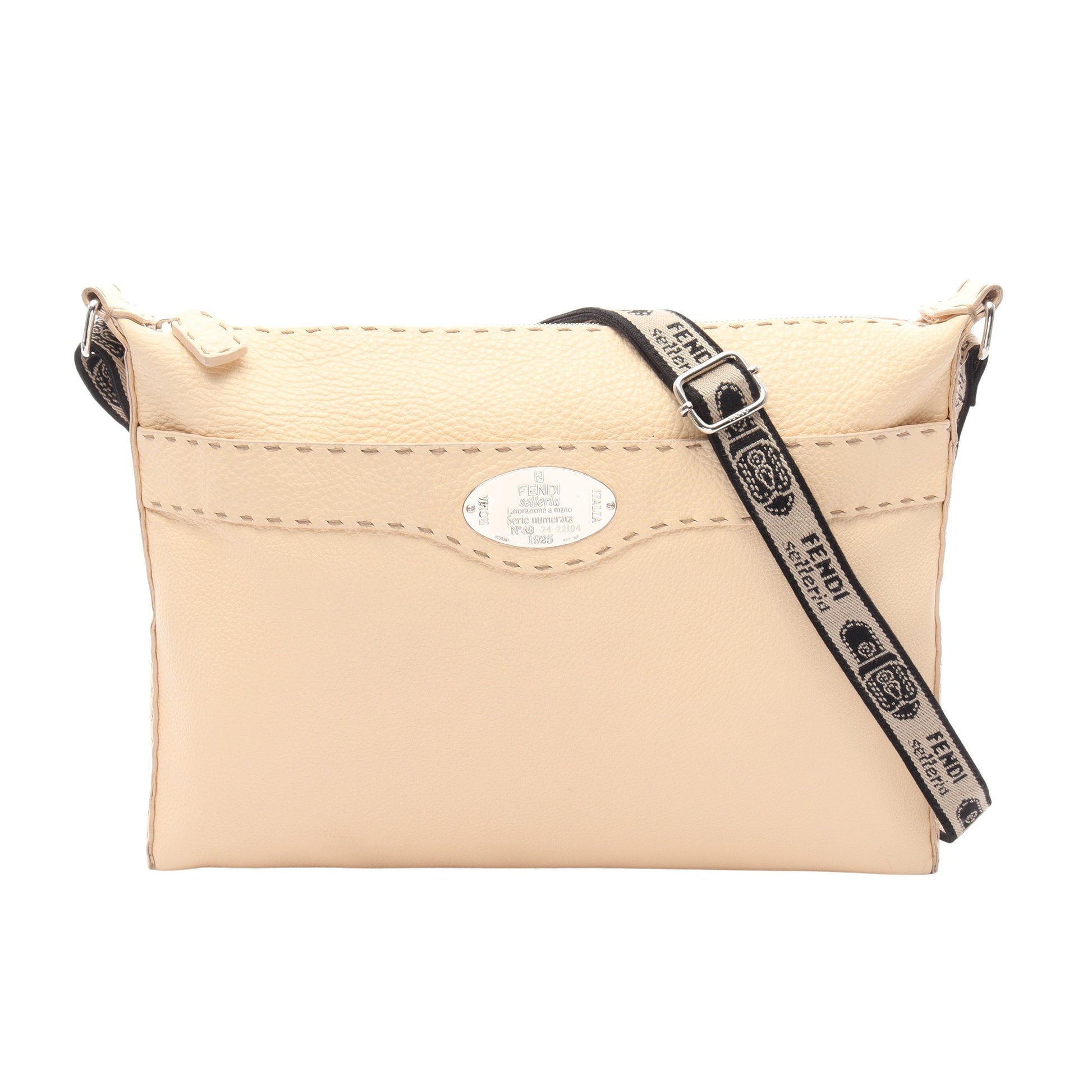 セレリア ショルダーバッグ レザー アイボリー フェンディ バッグ FENDI