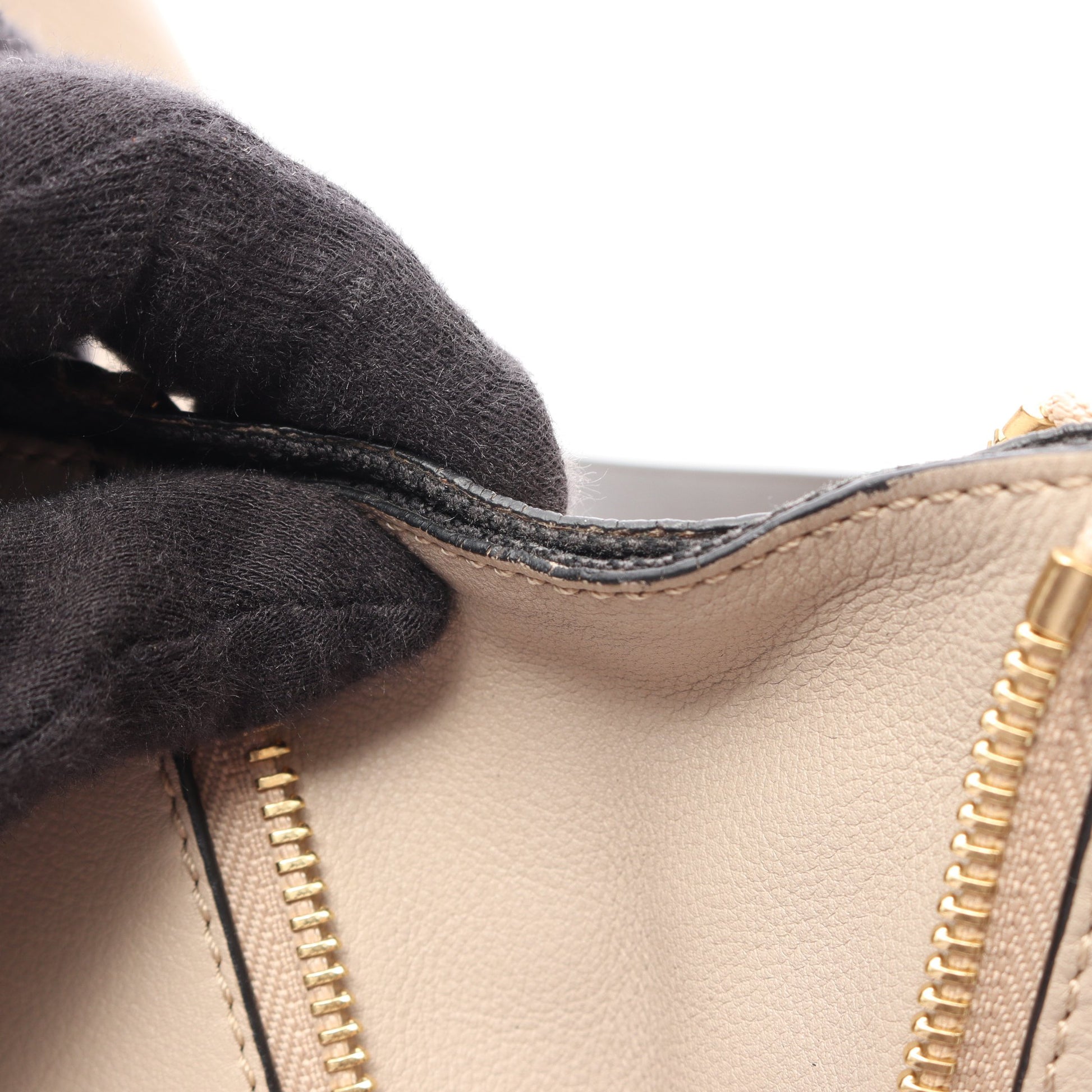 HAMMOCK MEDIUM ハンモック ミディアム 2WAY ハンドバッグ レザー ライトベージュ グレーブラウン ダークブラウン ロエベ バッグ LOEWE