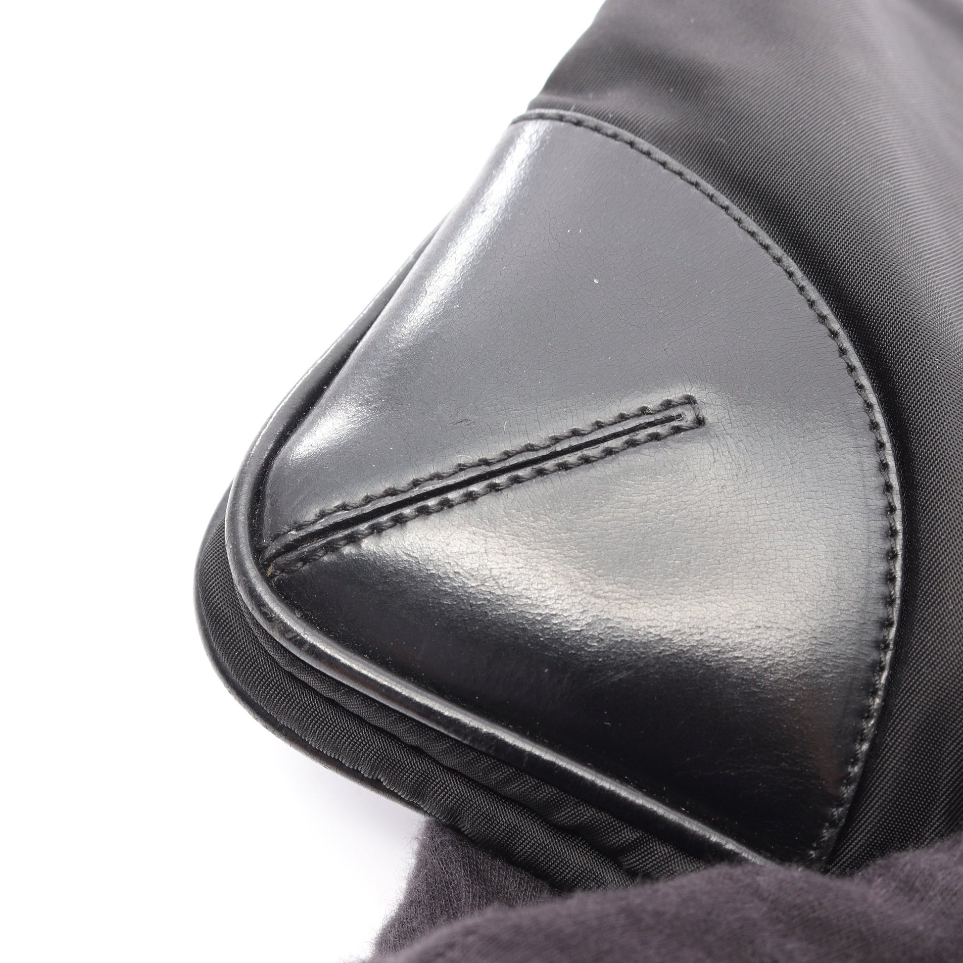 トライアングルロゴ ショルダーバッグ ナイロン レザー ブラック プラダ バッグ PRADA