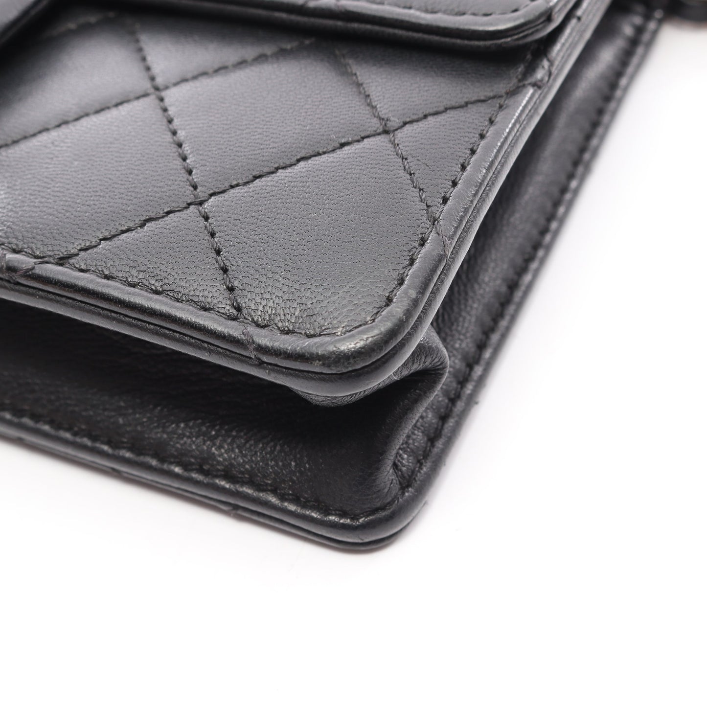 マトラッセ チェーンショルダーバッグ ラムスキン ブラック ゴールド金具 シャネル
