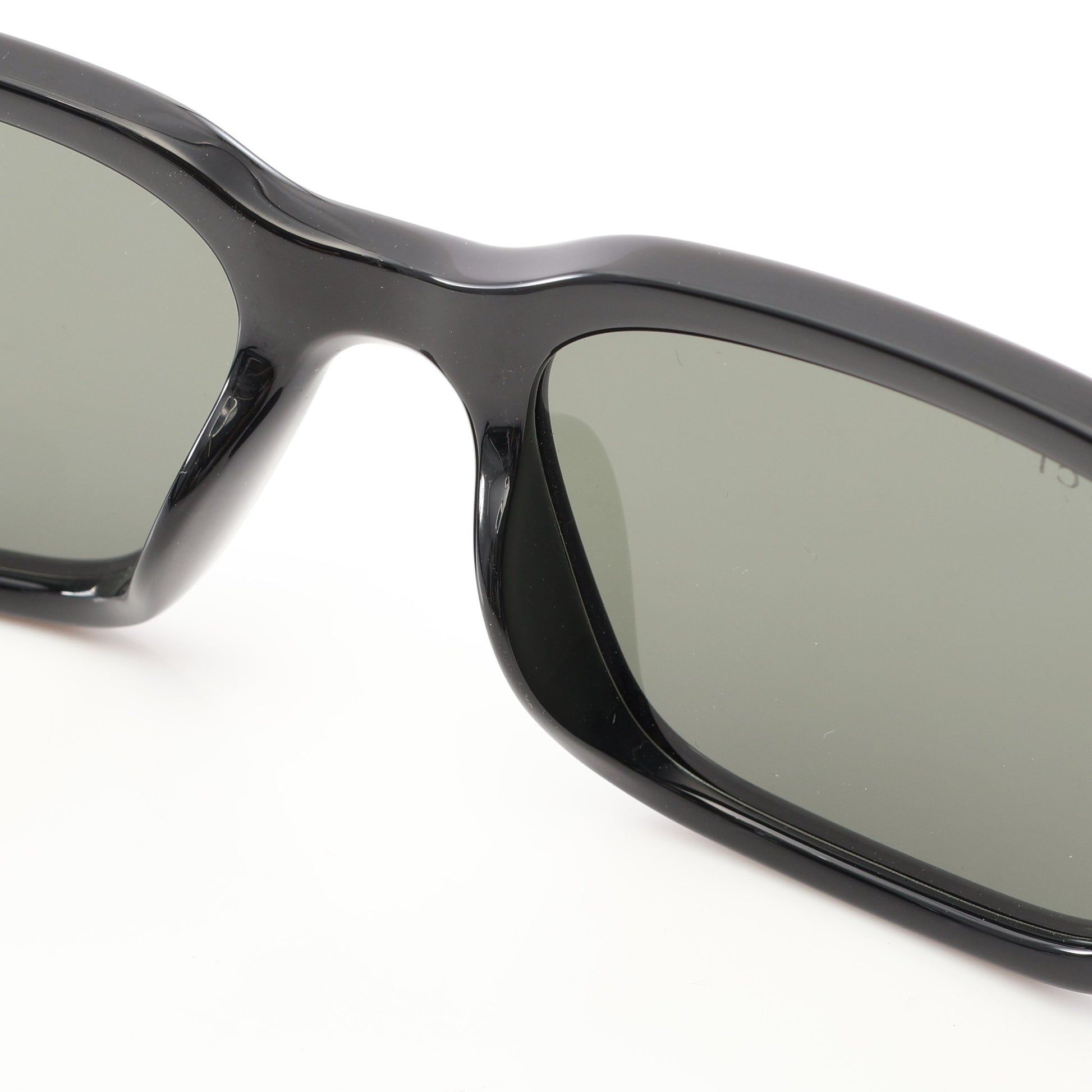 ロゴ スクエアフレーム サングラス ブラック グッチ 財布・小物 GUCCI