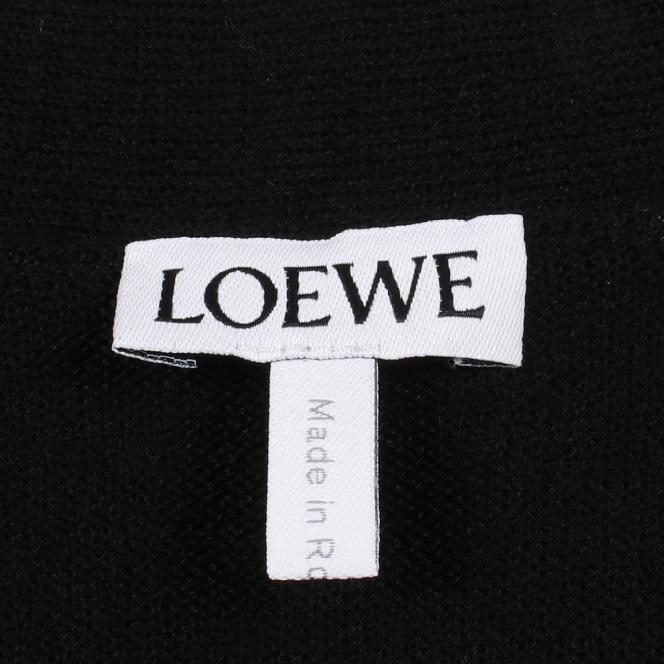 LOEWE ロエベ アナグラム刺繍 ウール Vネック カーディガン ブラック アナグラム刺繍 Vネック カーディガン ウール ブラック ロエベ – RECLO