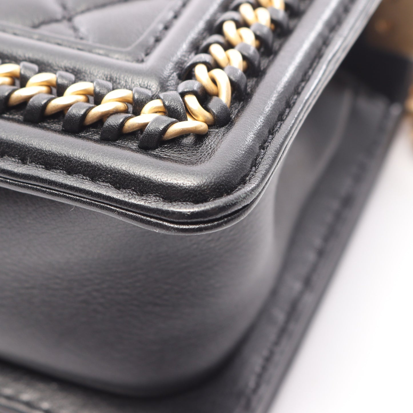 ボーイシャネル トップハンドル フラップ 2WAY チェーンショルダーバッグ レザー ブラック ゴールド金具 シャネル