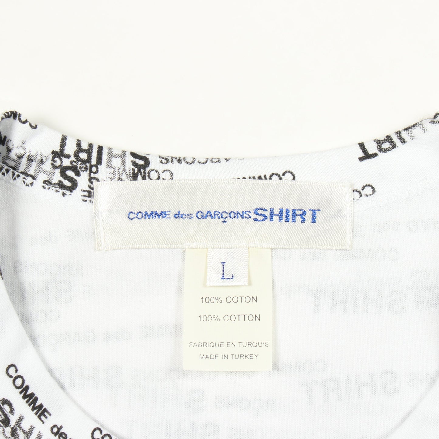 ロゴ総柄 半袖Tシャツ コットン ホワイト ブラック コムデギャルソンシャツ トップス COMME des GARCONS SHIRT