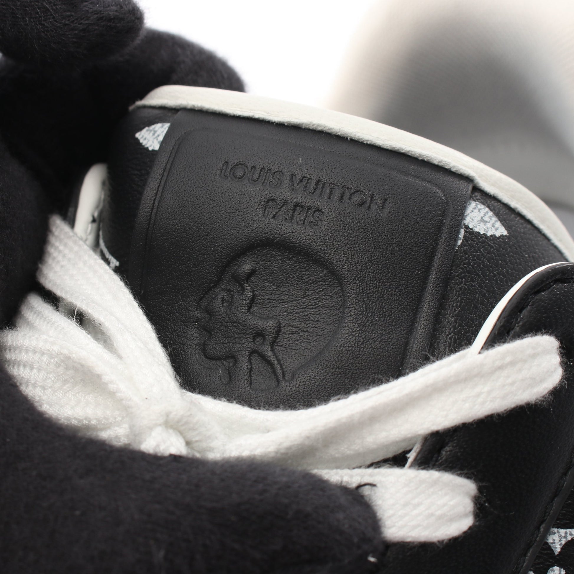 LV バターソフト スニーカー レザー ブラック ルイヴィトン シューズ LOUIS VUITTON