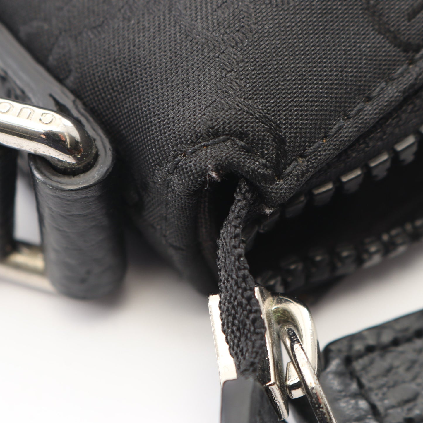 GG柄 ショルダーバッグ ナイロン レザー ブラック グッチ