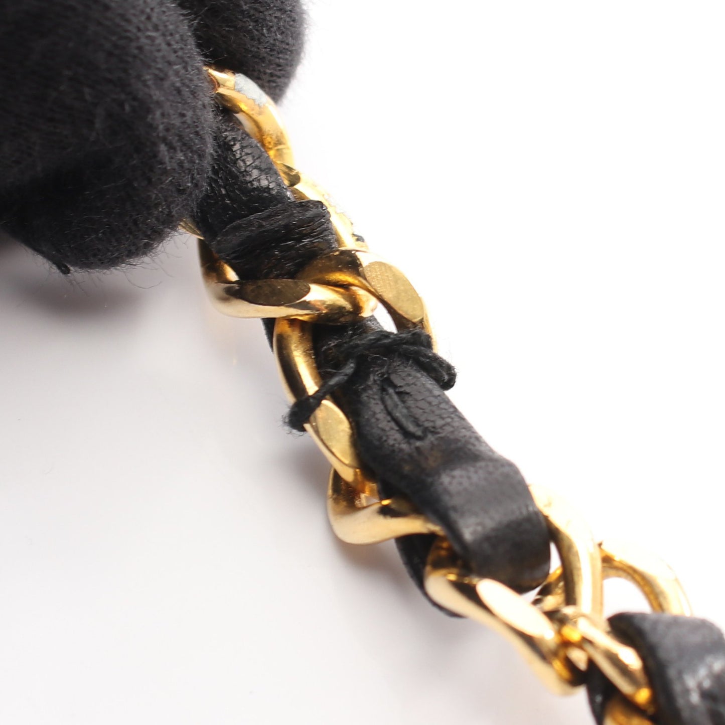 マトラッセ Wフラップ Wチェーンショルダーバッグ ラムスキン ブラック ゴールド金具 シャネル