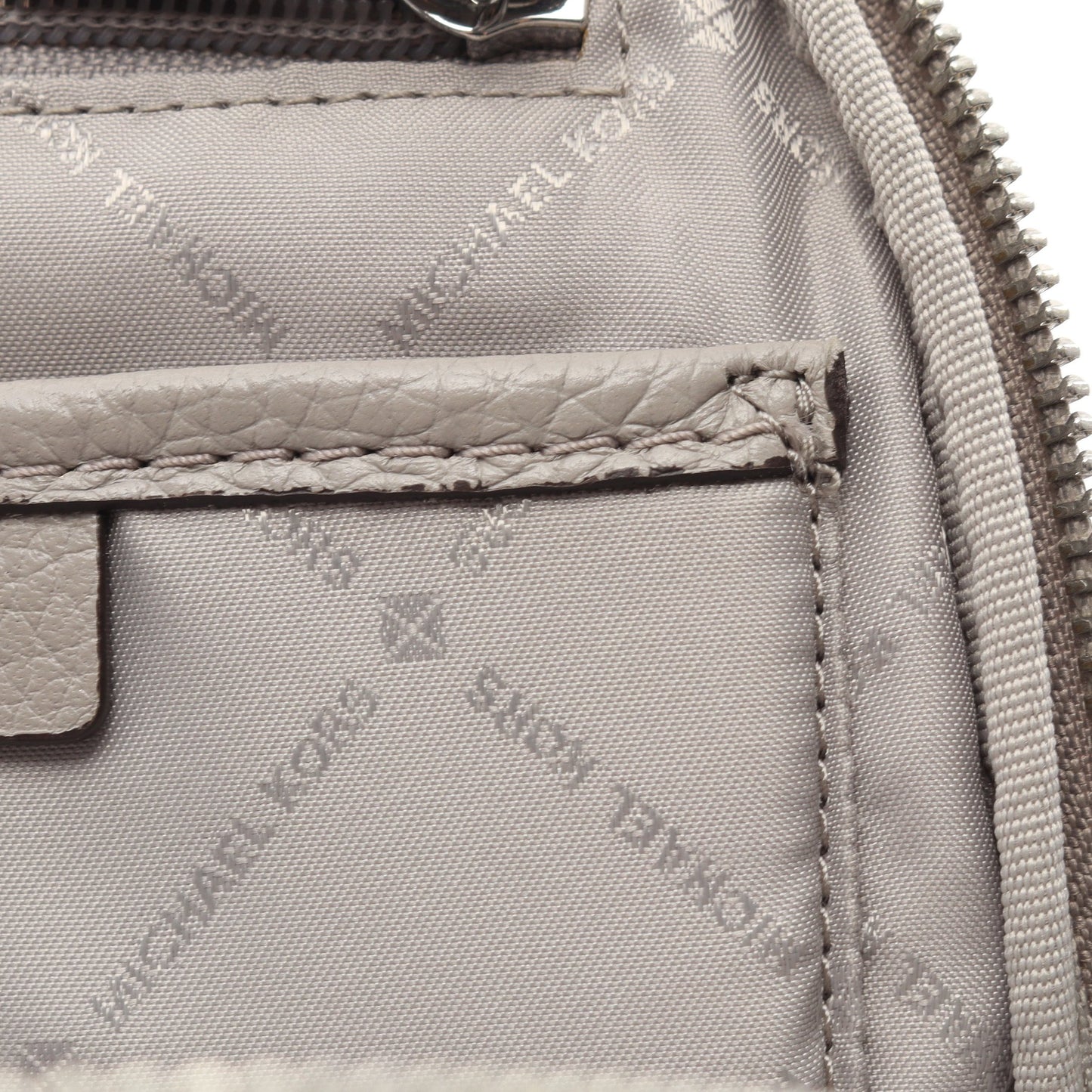 ERIN SMALL BACKPACK エリン 2WAY ミニリュック レザー ライトグレー マイケルコース