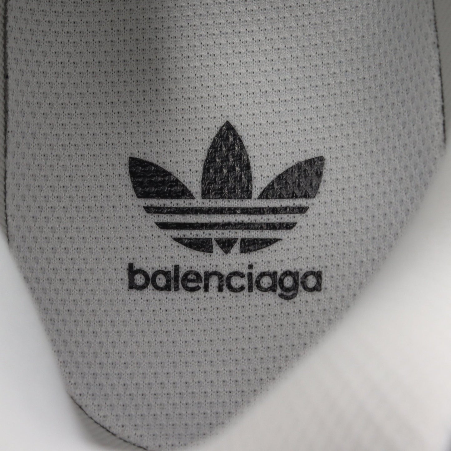 BALENCIAGA × adidas TRIPLE S トリプルS スニーカー ファブリック レザー ホワイト ブラック バレンシアガ
