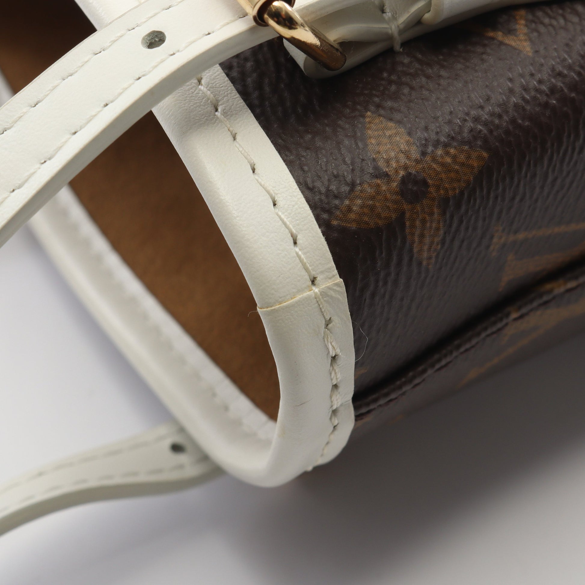 ナノ バケット モノグラム 2WAY ハンドバッグ PVC レザー ブラウン ホワイト ルイヴィトン バッグ LOUIS VUITTON