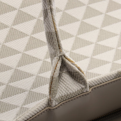 TRIANGOLO JACQUARD シンボル エンブロイダリー ハンドバッグ トートバッグ キャンバス グレー ホワイト プラダ