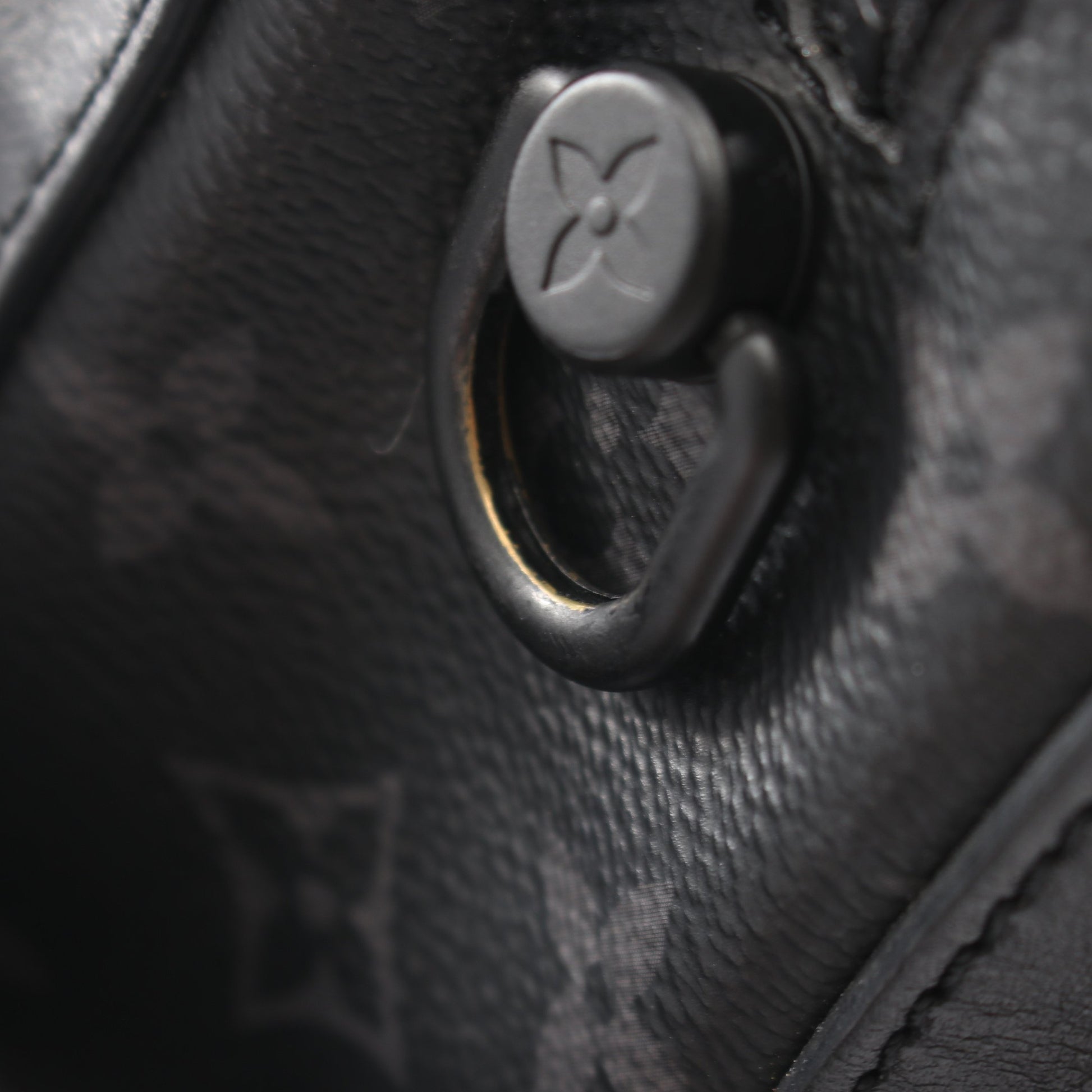 ソフトトランク モノグラムエクリプス ノワール ショルダーバッグ PVC レザー ブラック ルイヴィトン バッグ LOUIS VUITTON