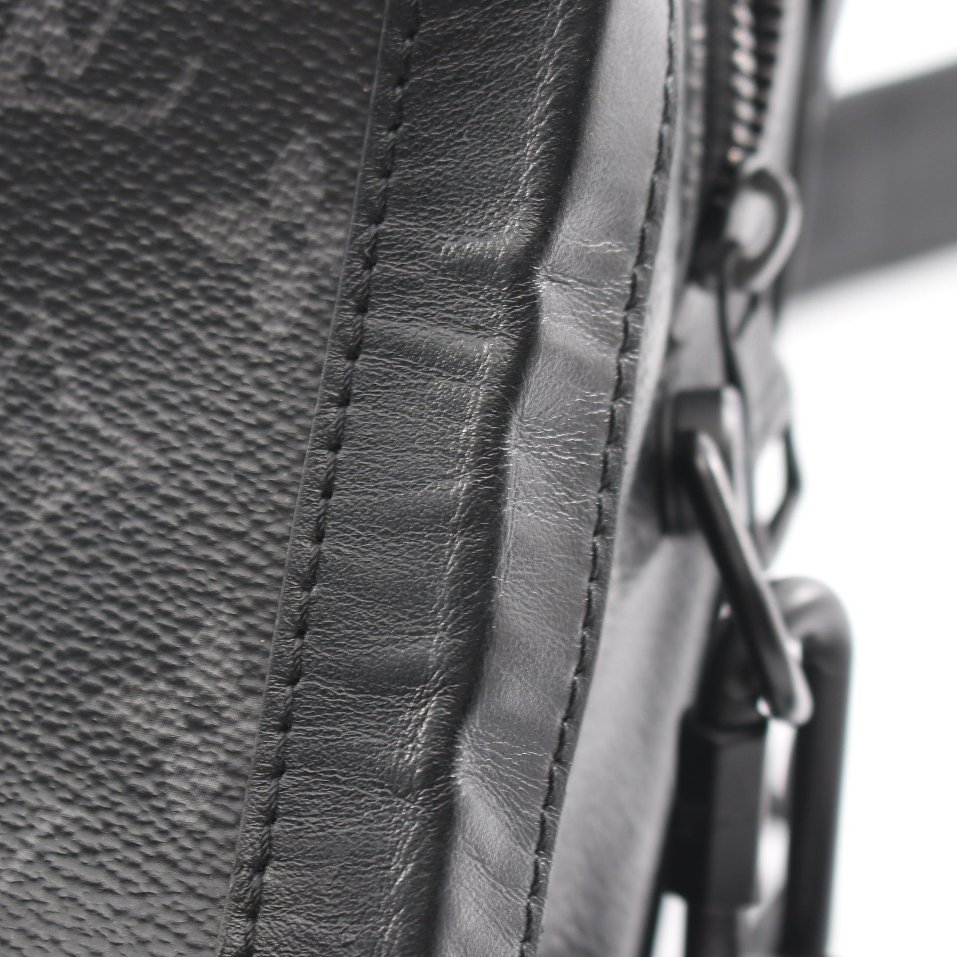 ソフトトランク モノグラムエクリプス ノワール ショルダーバッグ PVC レザー ブラック ルイヴィトン バッグ LOUIS VUITTON