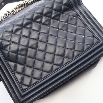 ボーイシャネル チェーンショルダーバッグ ラムスキン ネイビー シルバー金具 シャネル