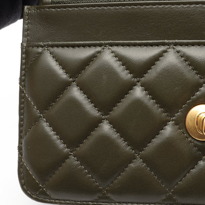 マトラッセ チェーンウォレット ラムスキン カーキグリーン ゴールド金具 シャネル