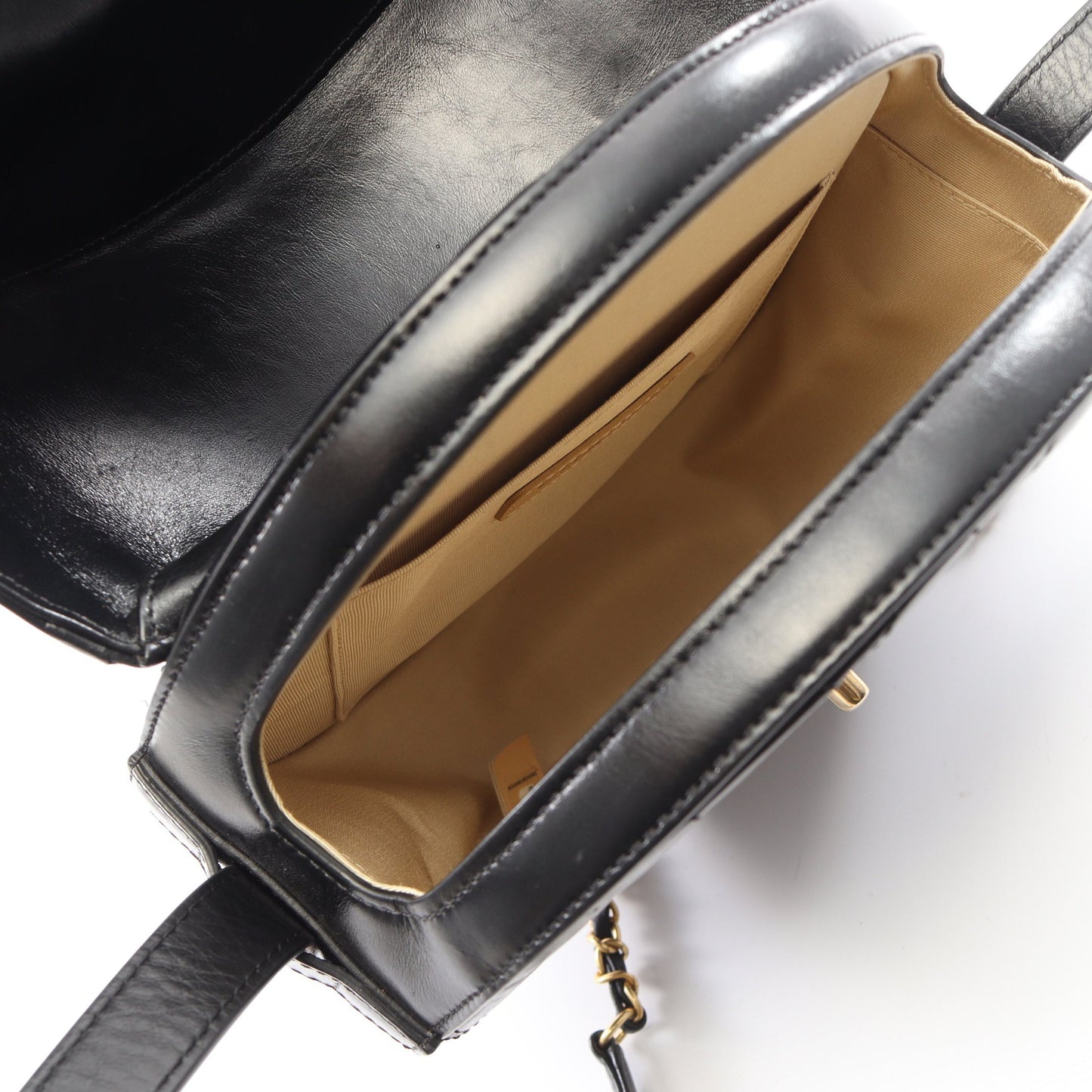 マトラッセ ラウンド 2WAY チェーンショルダーバッグ レザー ブラック ゴールド金具 シャネル