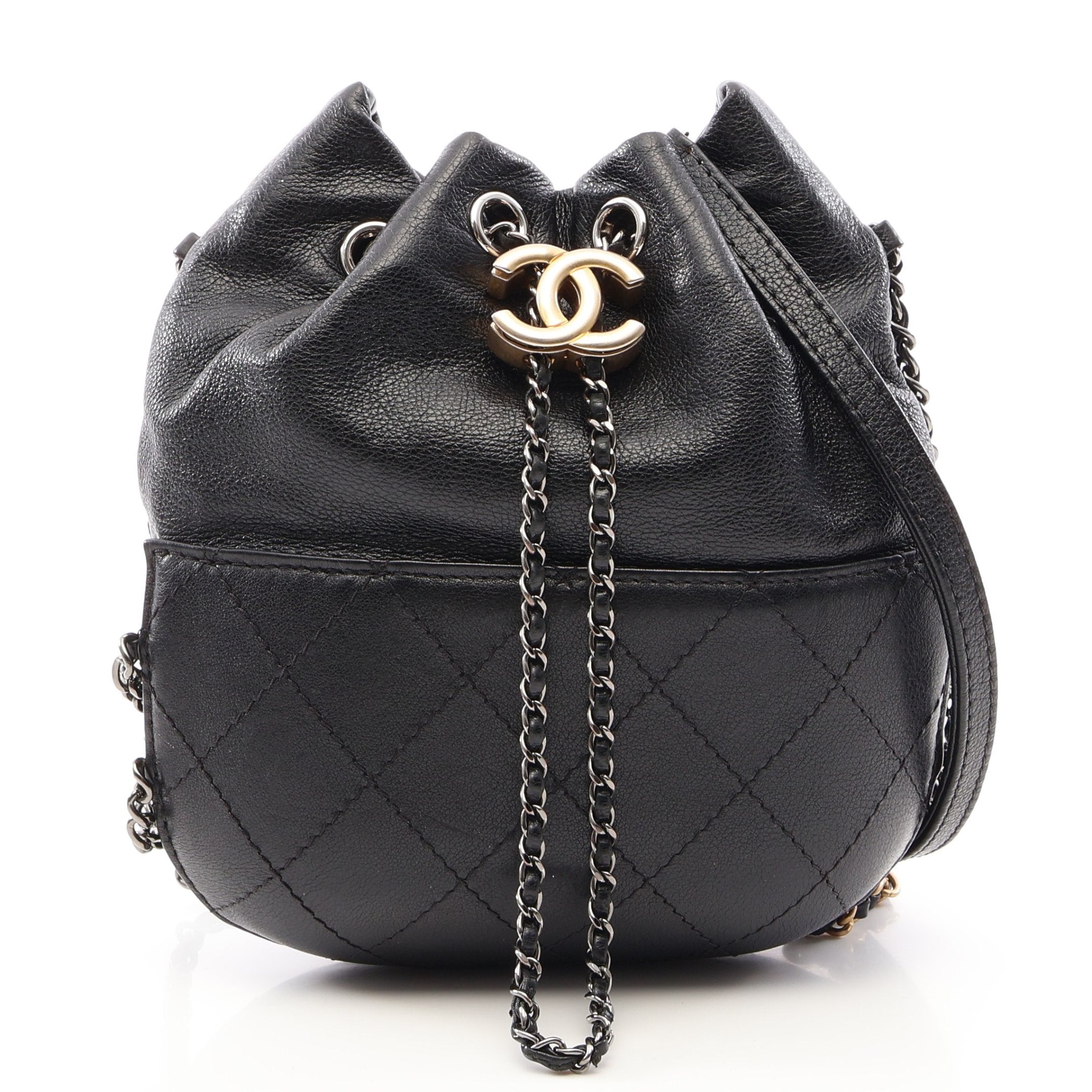 CHANEL 巾着ショルダーバッグ　ブラック　2way ガブリエル ドゥ コンビ金具 巾着 チェーンショルダーバッグ レザー