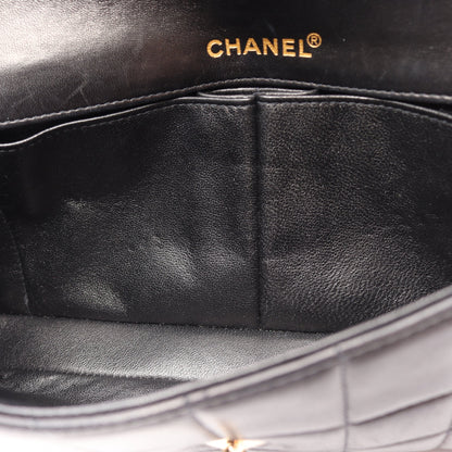 チョコバー チェーンショルダーバッグ ラムスキン ブラック ゴールド金具 シャネル