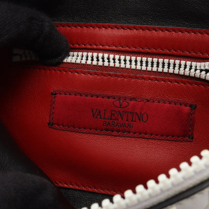 ロックスタッズ キルティング ベルトバッグ ウエストバッグ レザー ホワイト ヴァレンティノガラヴァーニ バッグ VALENTINO GARAVANI