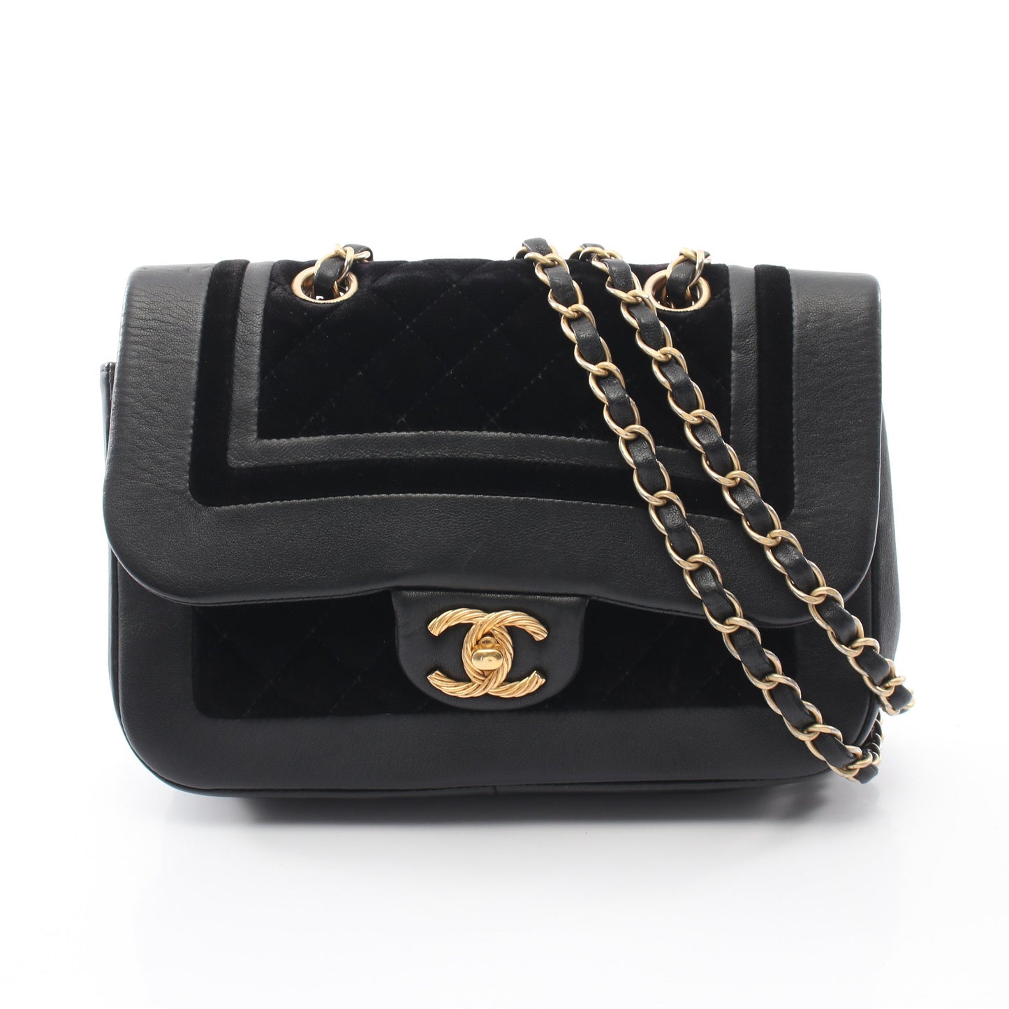 マトラッセ チェーンショルダーバッグ ラムスキン ベロア ブラック ゴールド金具 シャネル バッグ CHANEL