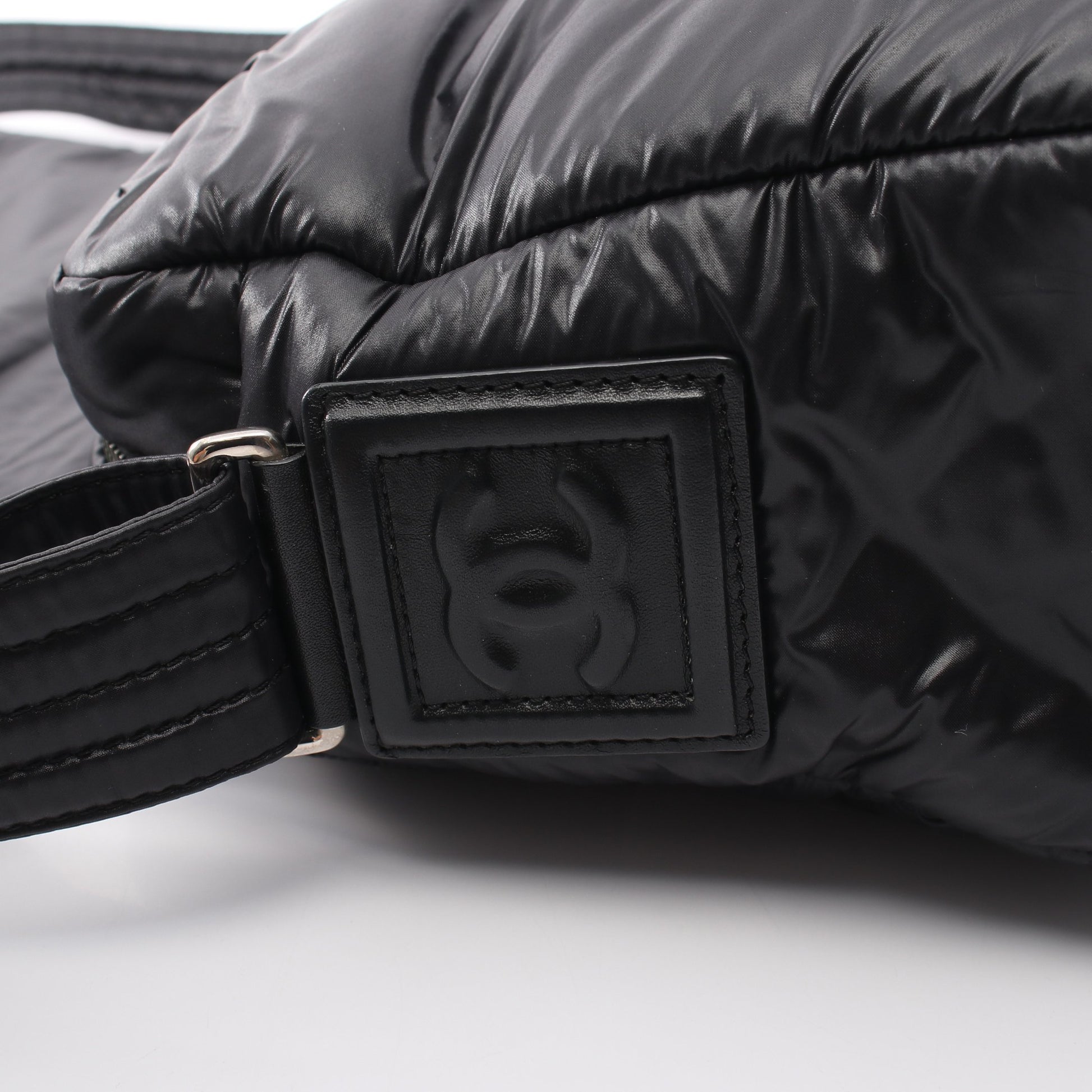 コココクーン ショルダーバッグ ナイロン レザー ブラック シルバー金具 シャネル バッグ CHANEL