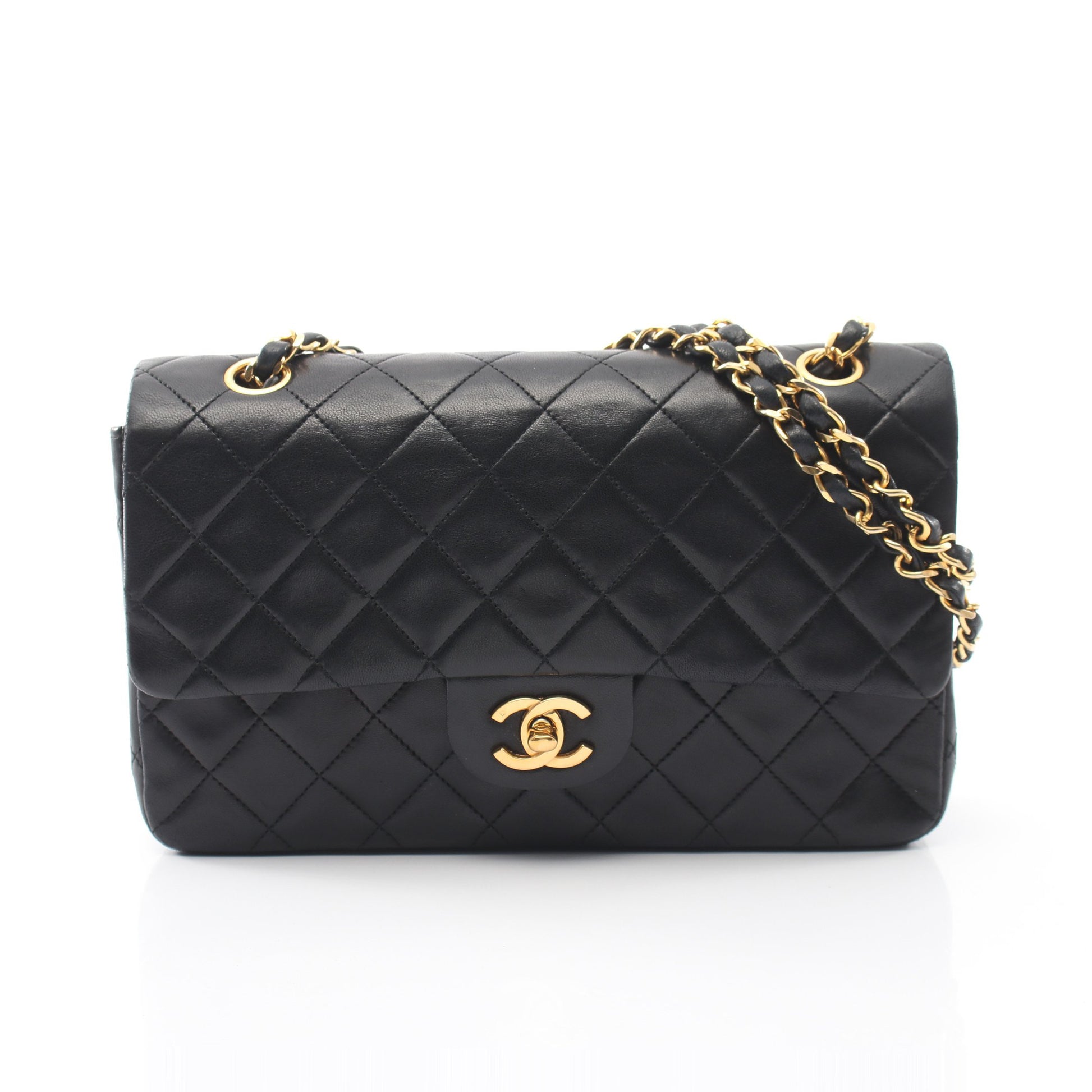 マトラッセ Wフラップ Wチェーンショルダーバッグ ラムスキン ブラック ゴールド金具 シャネル バッグ CHANEL