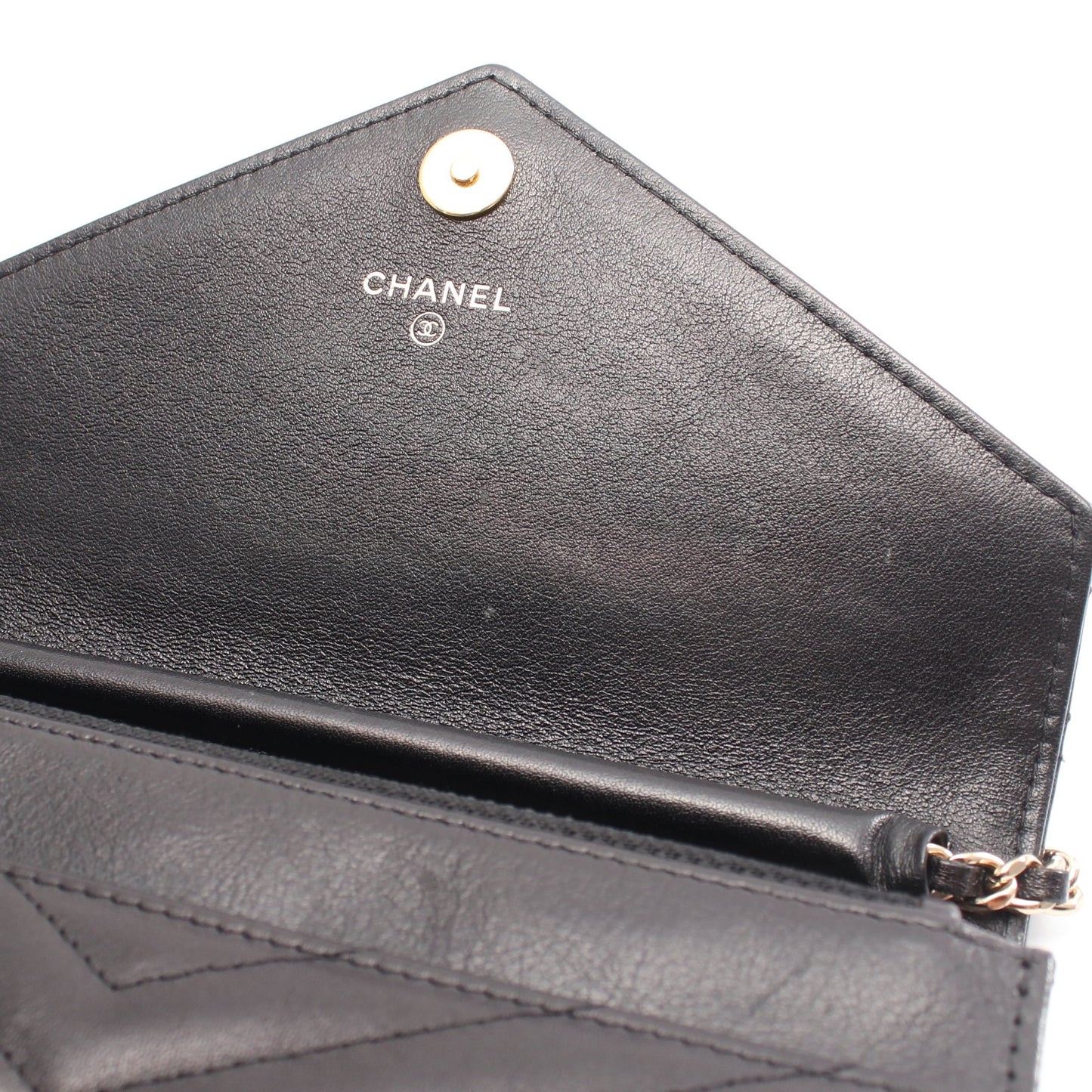 Vステッチ チェーンウォレット レザー ブラック ゴールド金具 シャネル バッグ CHANEL
