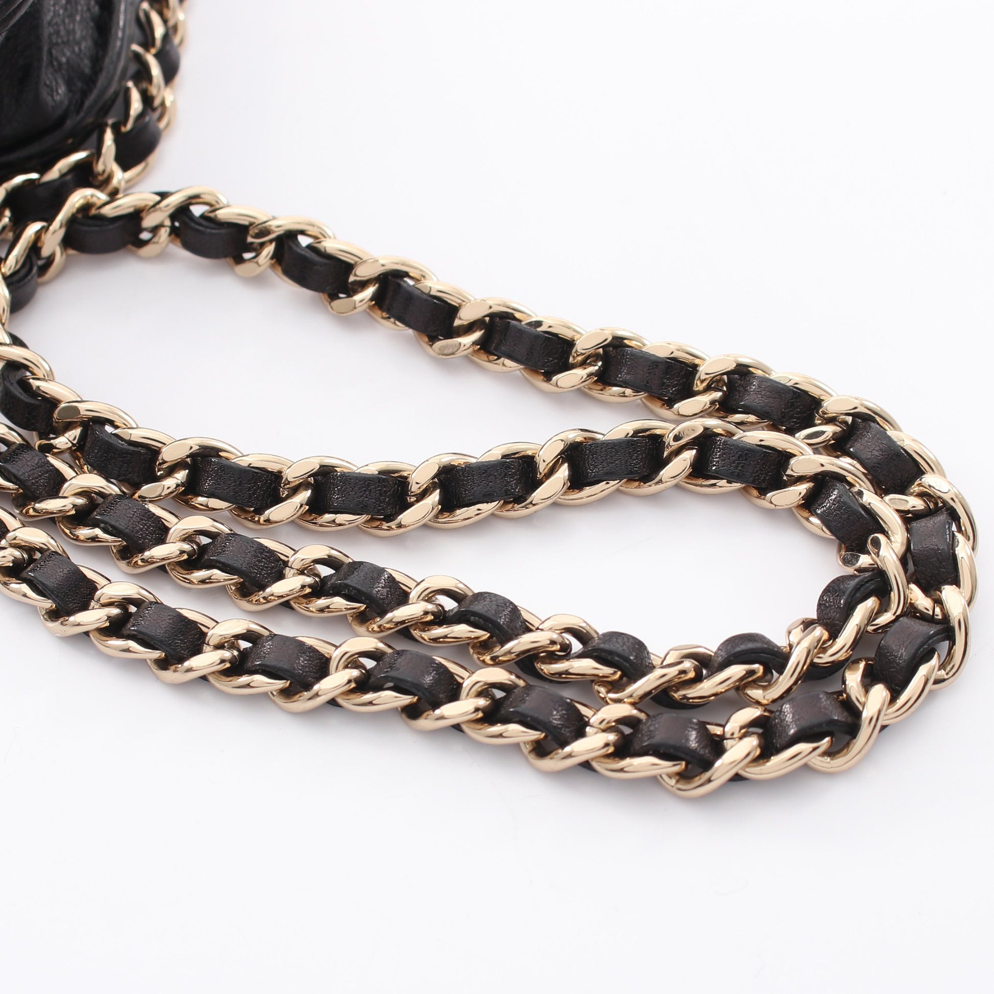 Vステッチ チェーンウォレット レザー ブラック ゴールド金具 シャネル バッグ CHANEL