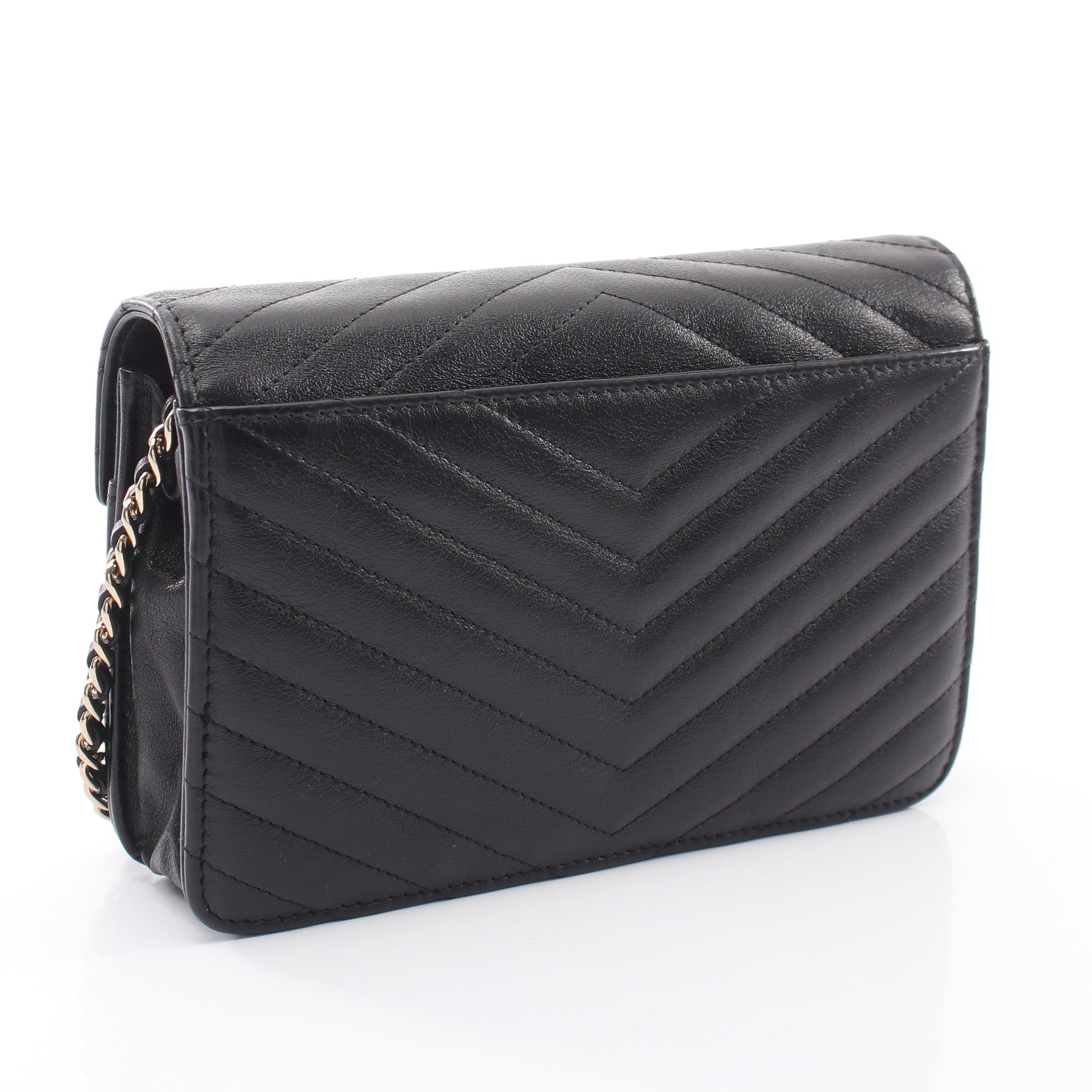 Vステッチ チェーンウォレット レザー ブラック ゴールド金具 シャネル バッグ CHANEL