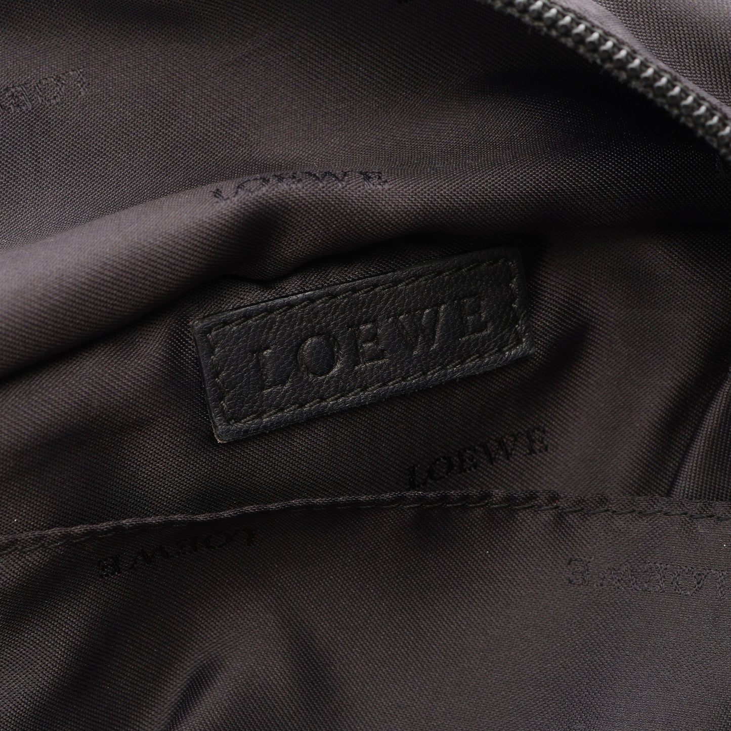 ナッパアイレ ハンドバッグ レザー ブラック ロエベ バッグ LOEWE