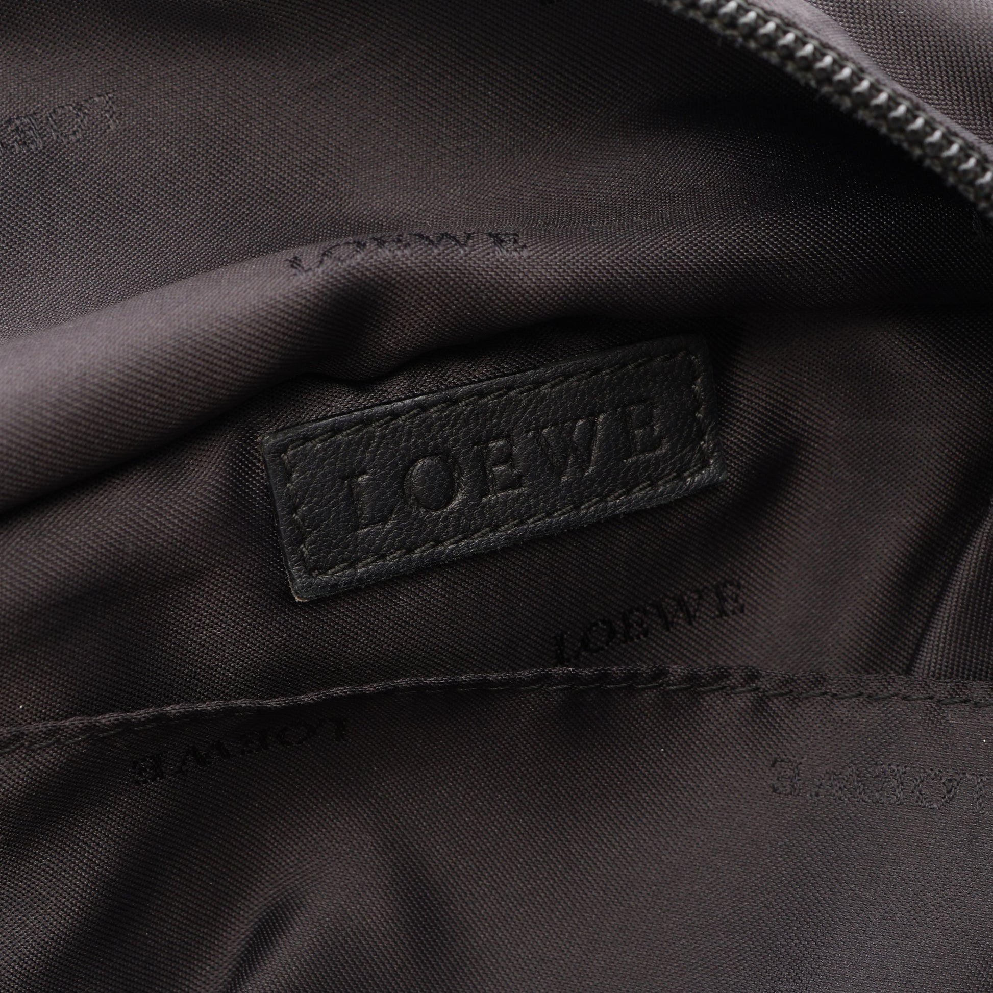ナッパアイレ ハンドバッグ レザー ブラック ロエベ バッグ LOEWE