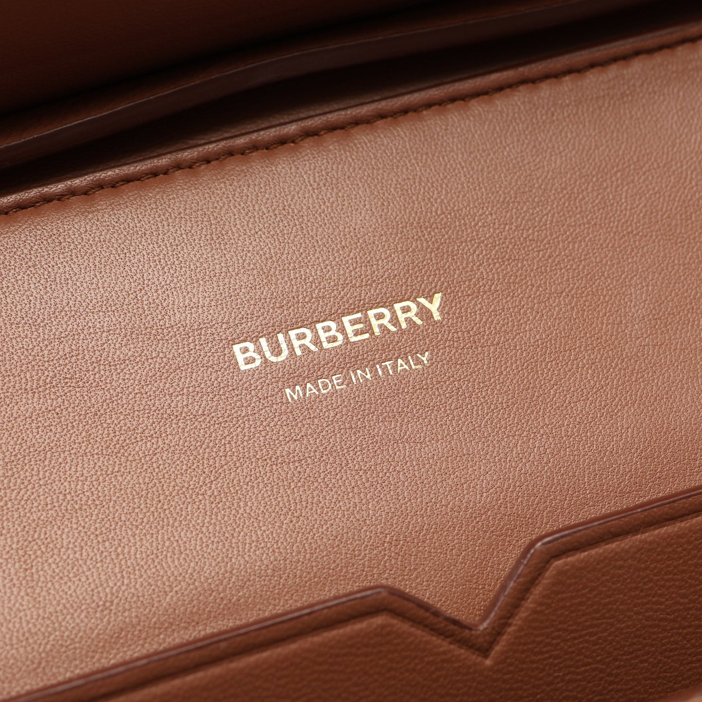 エリザベス 2WAY ハンドバッグ トートバッグ レザー ブラウン レッド バーバリー バッグ BURBERRY
