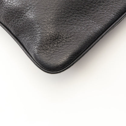 ロゴ ショルダーバッグ レザー ブラック プラダ バッグ PRADA