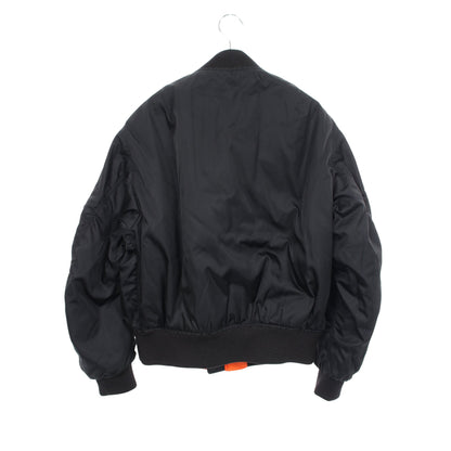 Re-Nylon 三角プレート ブルゾン ボンバージャケット ナイロン ブラック プラダ