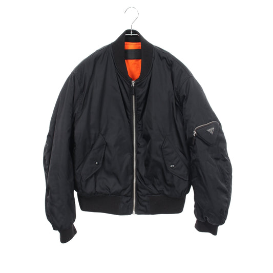 Re-Nylon 三角プレート ブルゾン ボンバージャケット ナイロン ブラック プラダ アウター PRADA