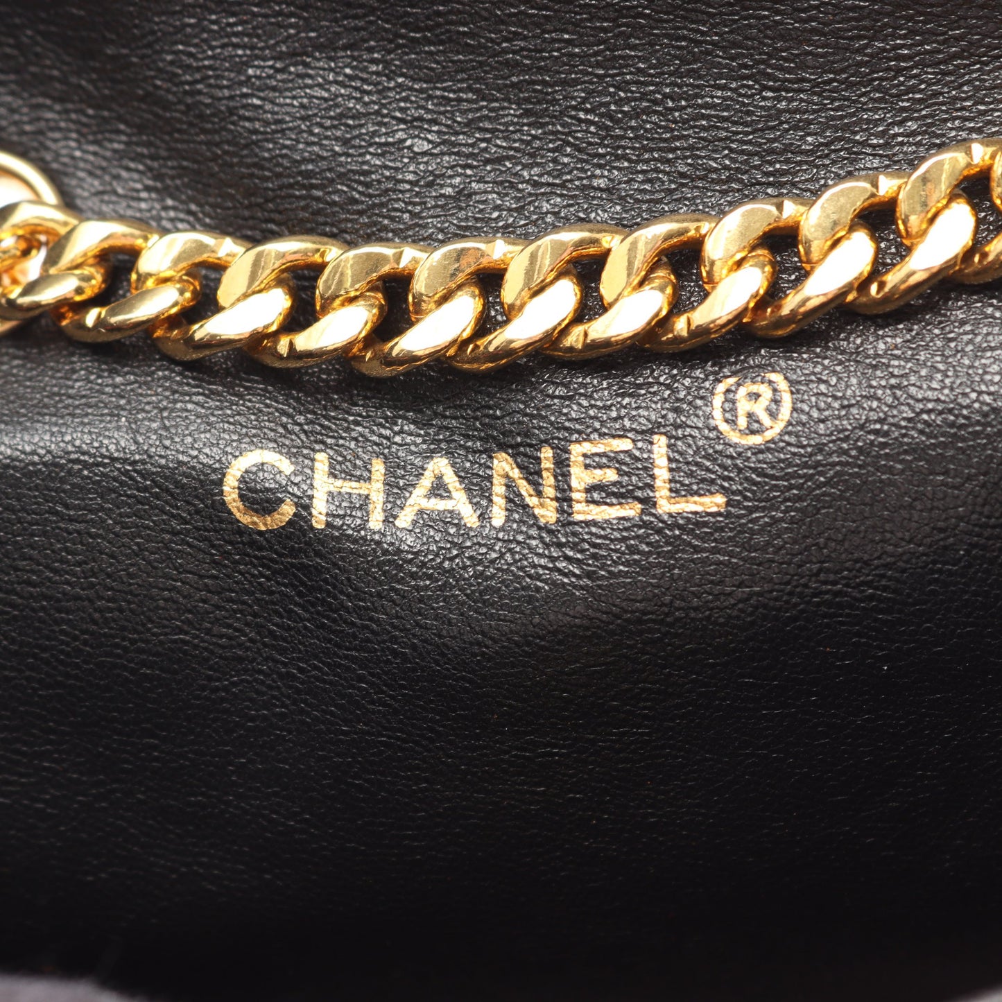 ミニミニマトラッセ チェーンショルダーバッグ ファブリック レッド ゴールド金具 シャネル