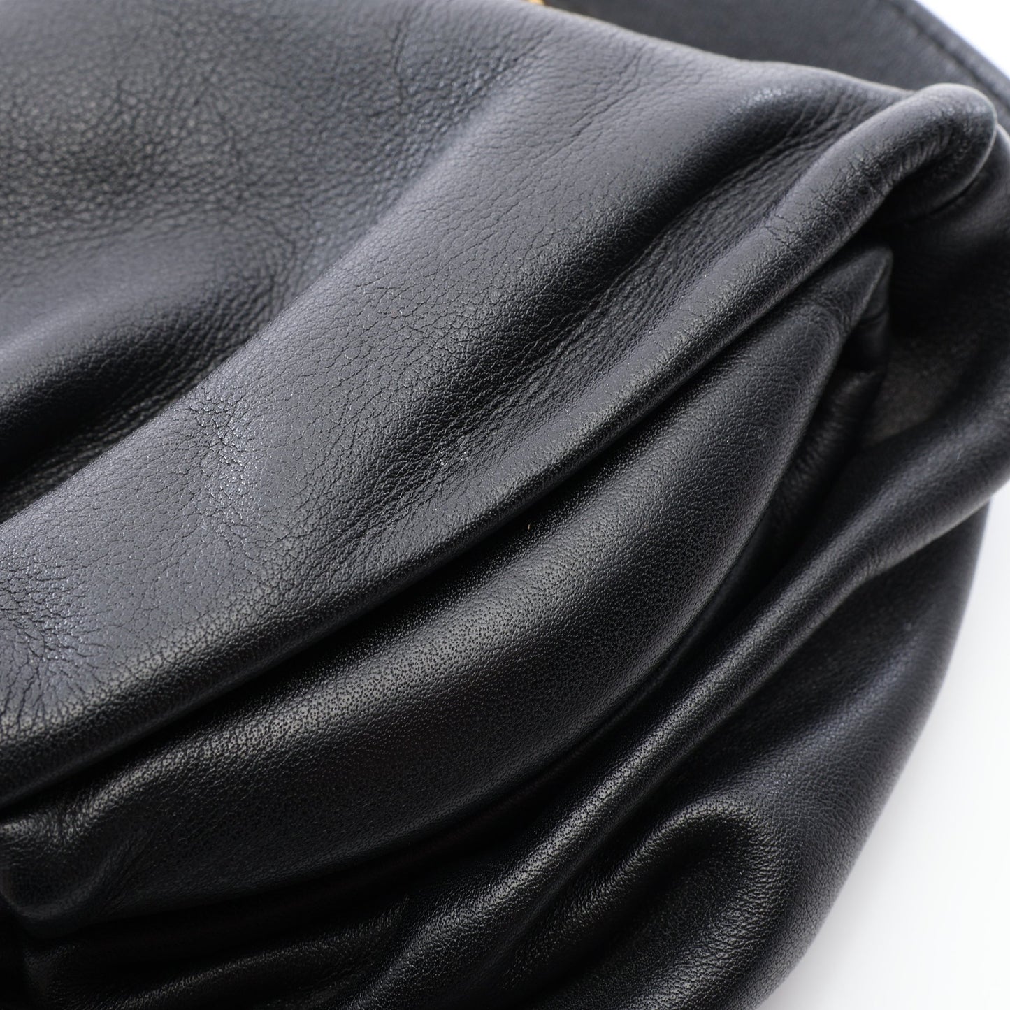 The Chain Pouch Mini チェーン ボディバッグ レザー ブラック ボッテガヴェネタ